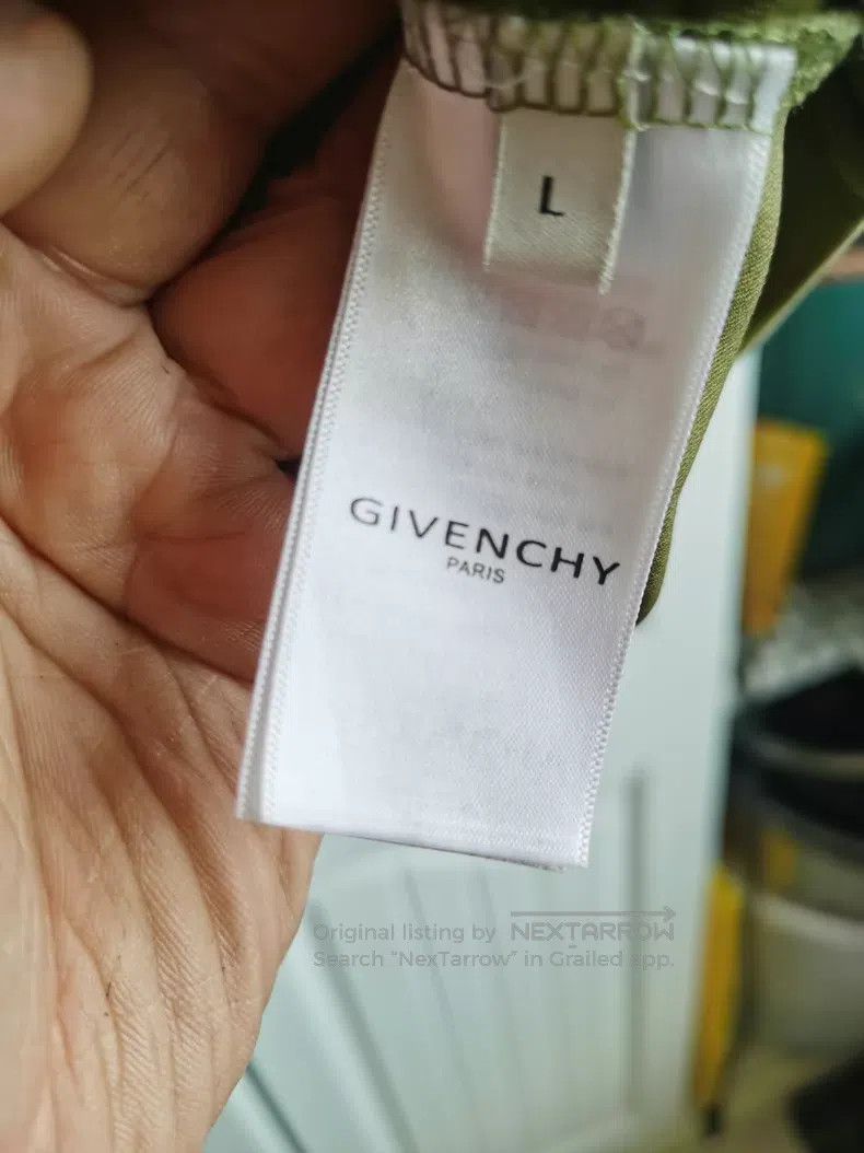 Givenchy Givenchy Distressed Look T-Shirt Size US L / EU 52-54 / 3 - 4 Thumbnail