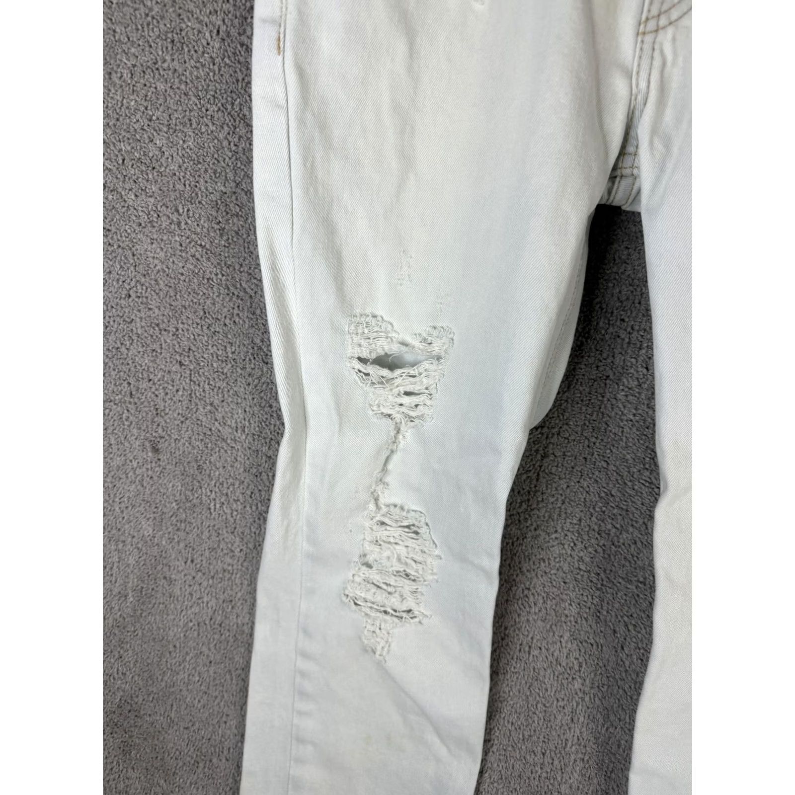 Levi's Levi's 511 Jeans Mens 31x32 White Slim Distressed Ripped Tapered Stretch Denim Wool? Size US 31 - 5 Thumbnail