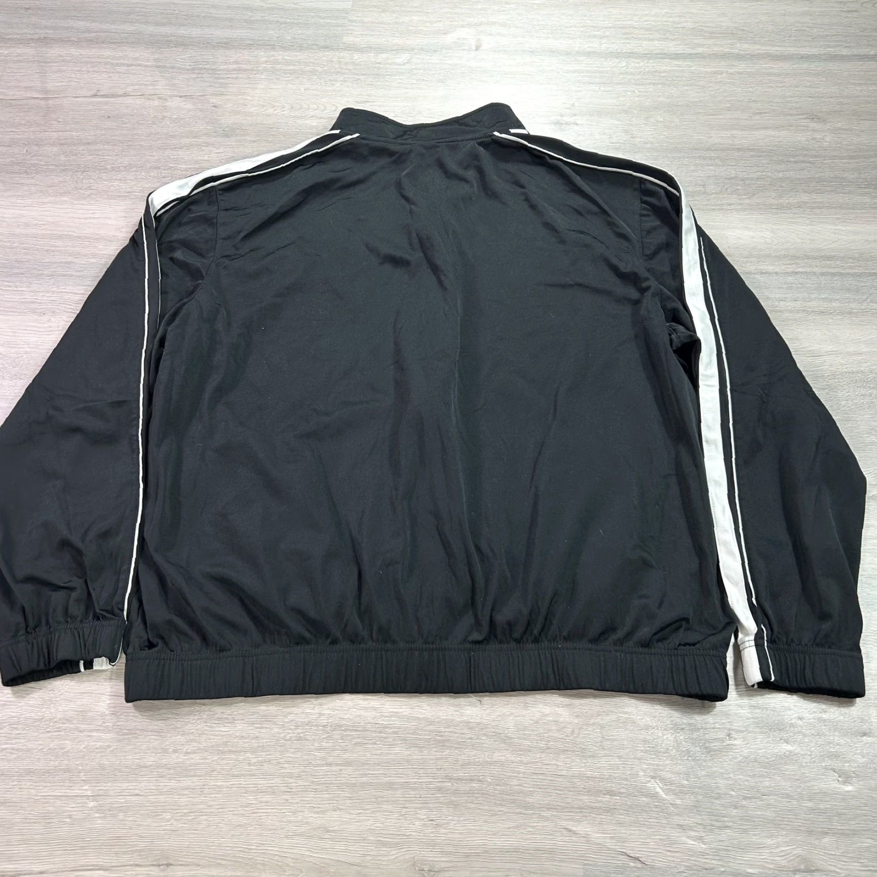Nike Nike Track Jacket Mens XL Black Full Zip Swoosh Warm Up Windbreaker 411218-100 Size US XL / EU 56 / 4 - 2 Thumbnail