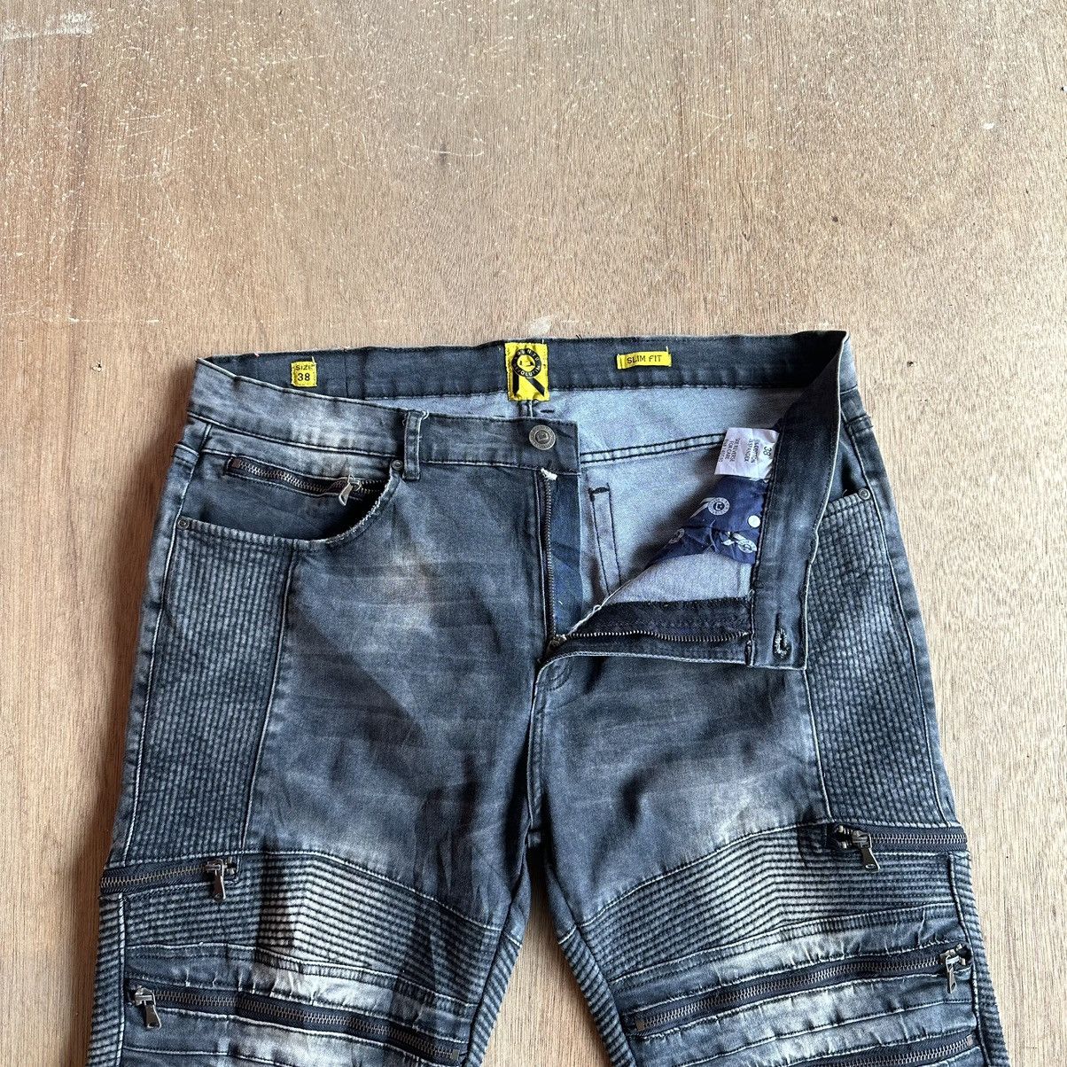 Japanese Brand W38 UBUNTU JAPAN MULTIZIPPER JEANS VINTAGE CROPPED PANT Size US 38 / EU 54 - 7 Thumbnail