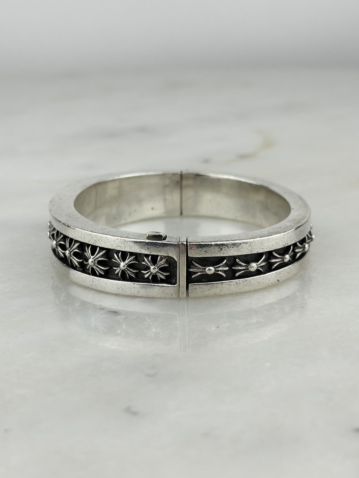 Chrome Hearts CHROME HEARTS NARROW V CH PLUS BRACELET Size ONE SIZE - 3 Thumbnail