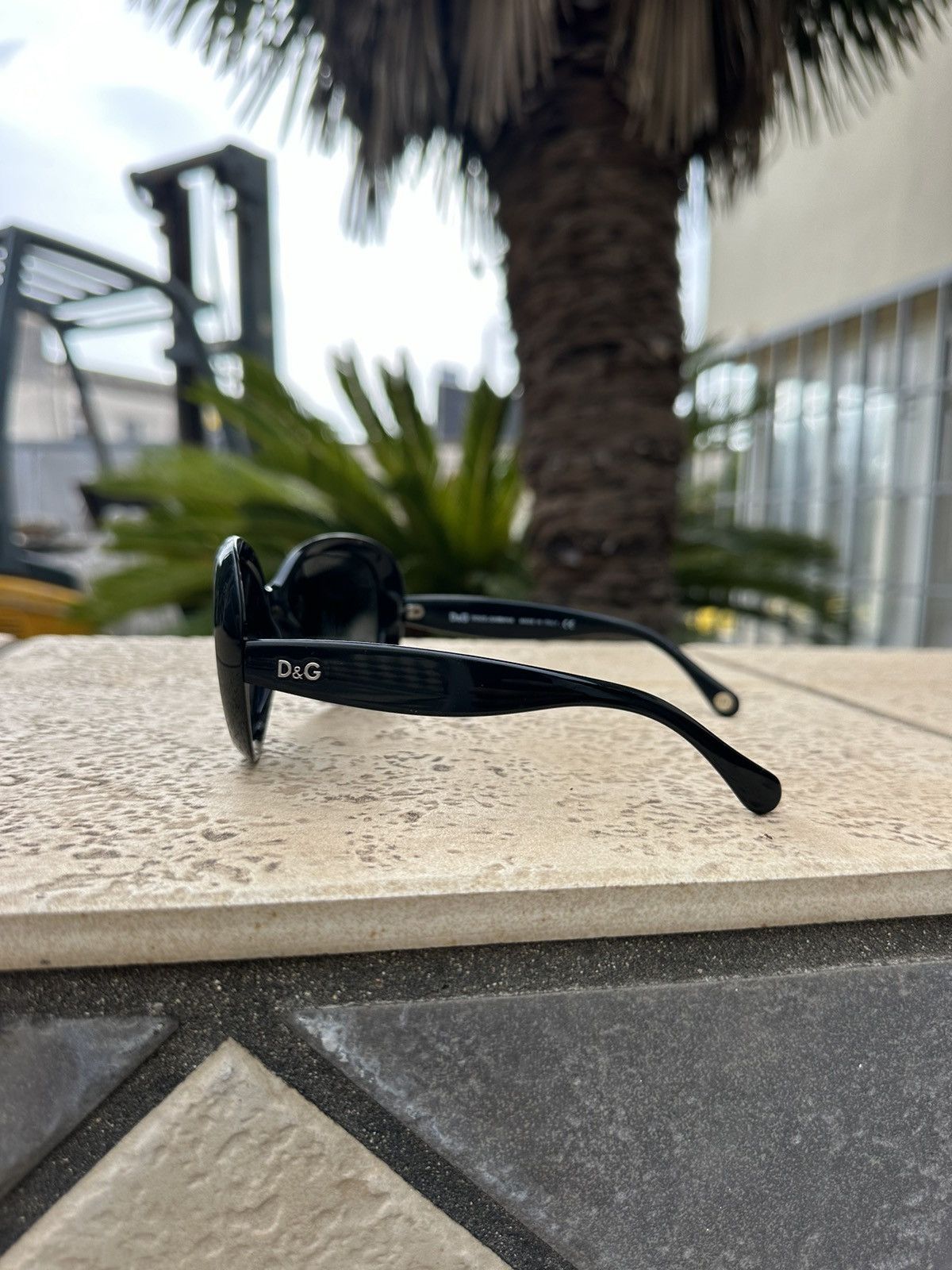 Dolce & Gabbana Dolce&Gabbana Sunglasses Black DG 8058 Size ONE SIZE - 3 Thumbnail