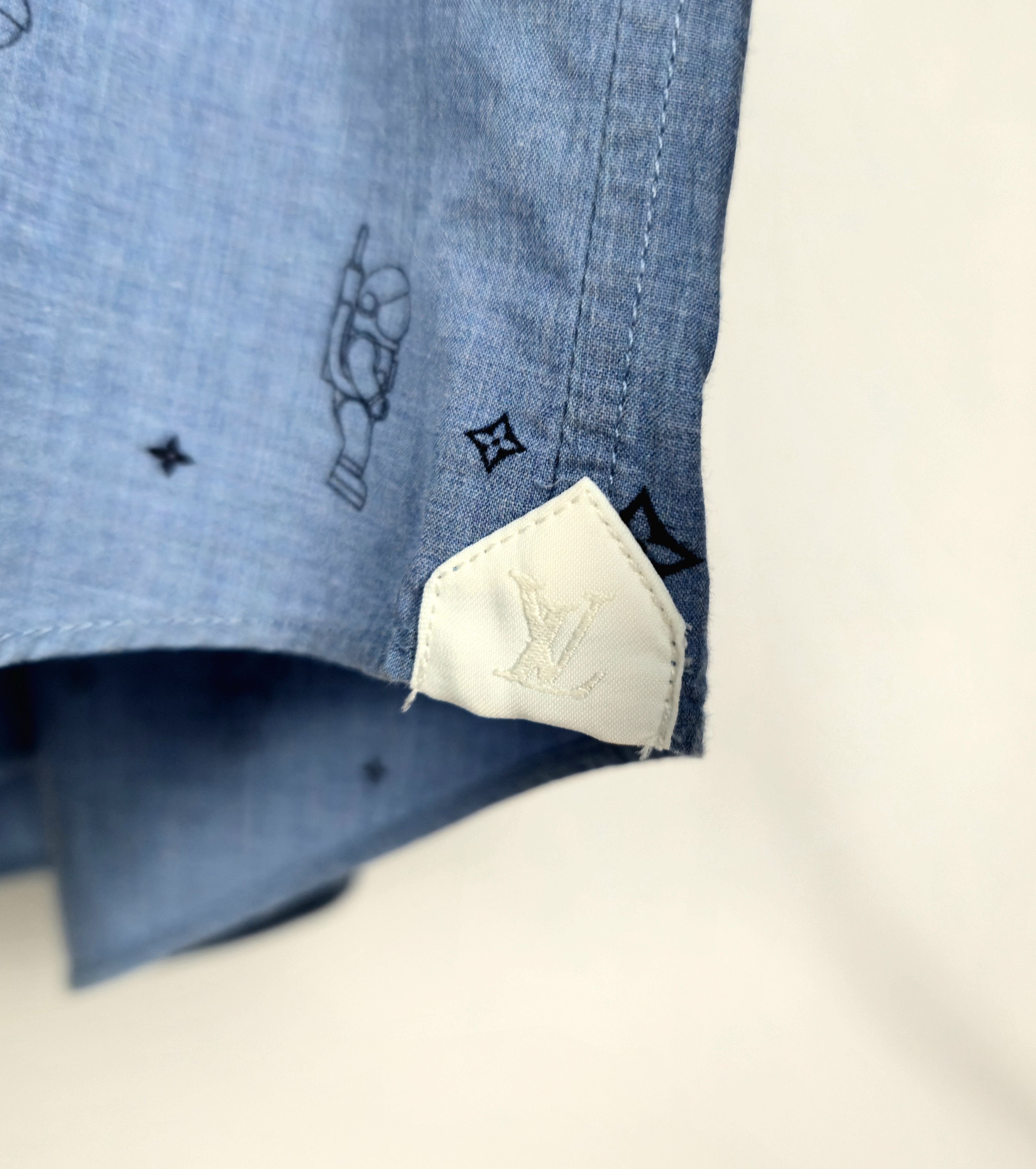 Louis Vuitton Louis Vuitton Astronaut Print Button Down Shirt XXL Size US XXL / EU 58 / 5 - 4 Thumbnail