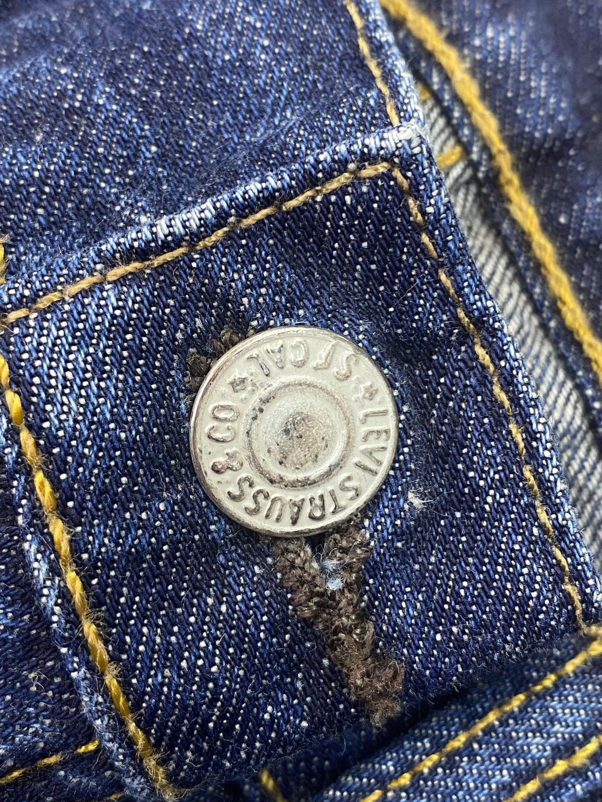 Levi's Levi’s Vintage Whiskers Blue Wash Style Straight Cut Jeans Size US 36 / EU 52 - 11 Thumbnail