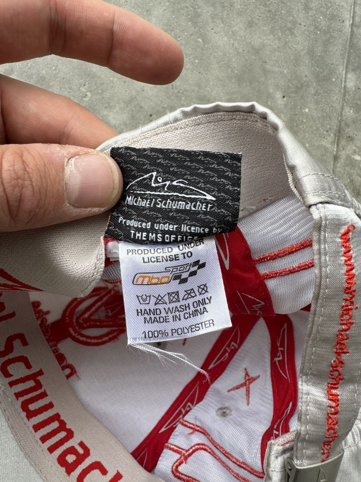 Formula 1 × Vintage Limited edition ?/211 Michael Schumacher Cap from 2011 Size ONE SIZE - 6 Thumbnail