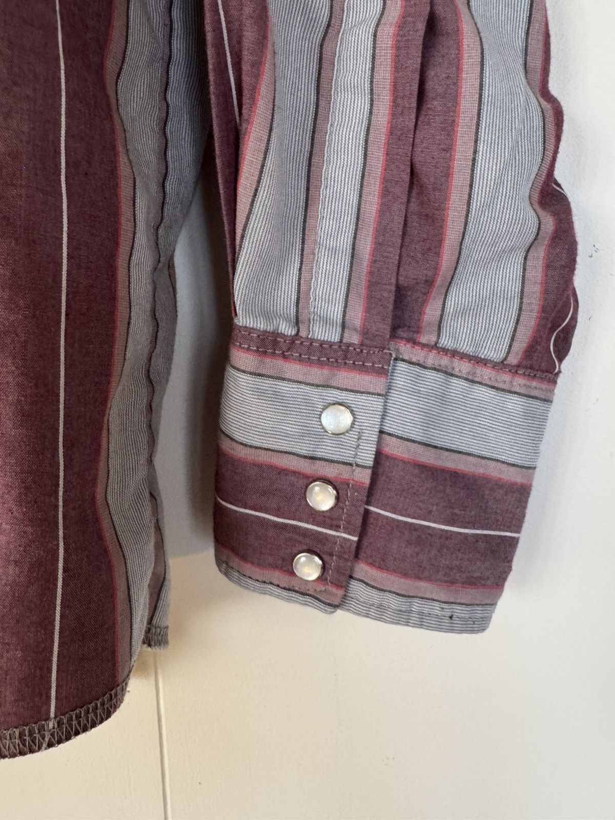 Vintage × Wrangler Vintage Wrangler Pearl Snap Western Shirt – Maroon & Gray Size US XL / EU 56 / 4 - 5 Thumbnail