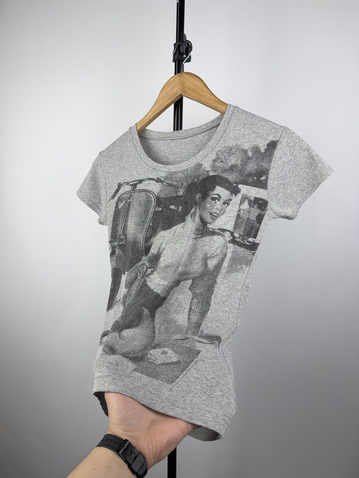Vintage Retro Pin-Up Girl Scooter Tee – 50s Aesthetic Print Y2K Size S / US 4 / IT 40 - 3 Thumbnail