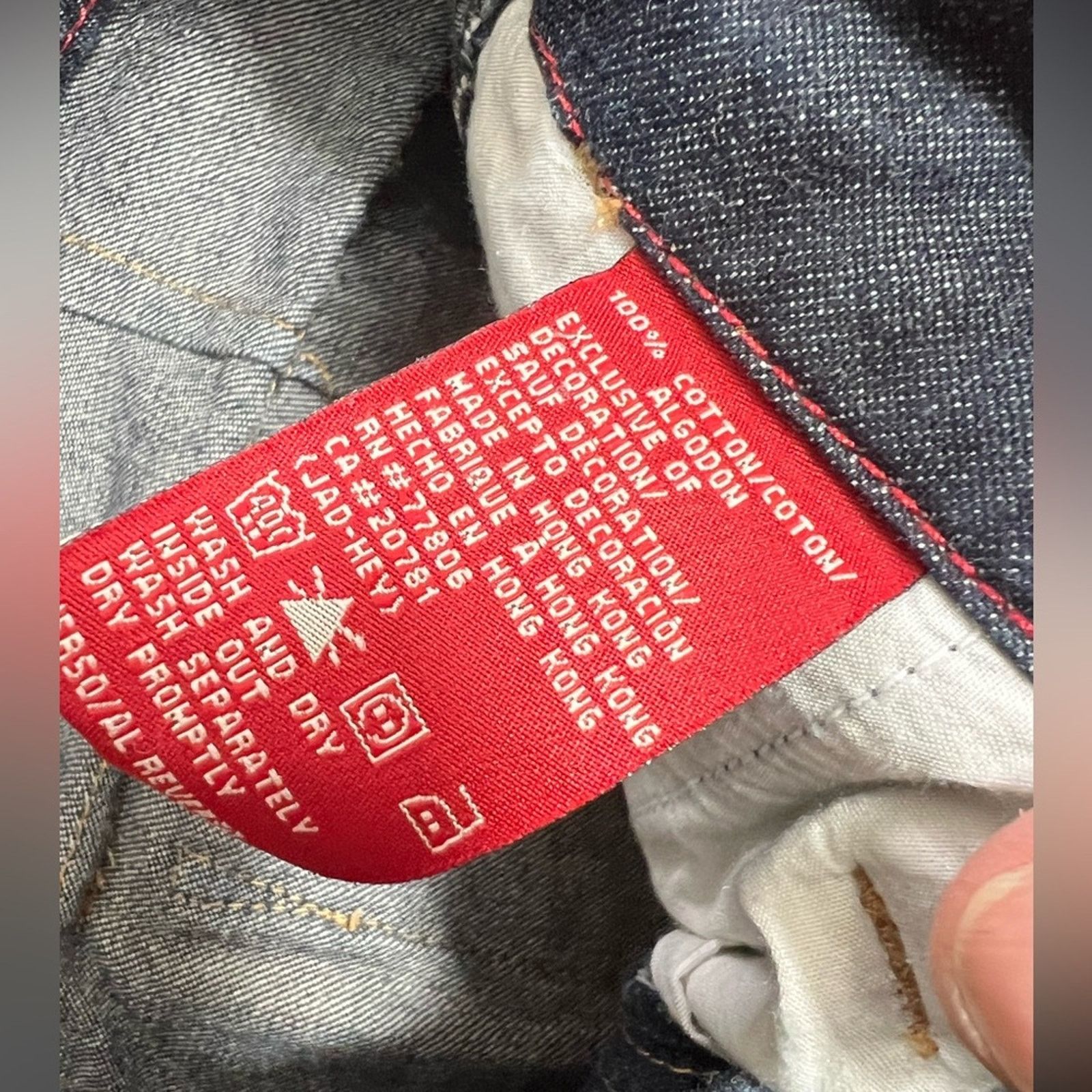 Tommy Hilfiger VTG Tommy Hilfiger "Red Label" Y2K Skater 31x32 Baggy Jeans Size US 31 - 12 Thumbnail