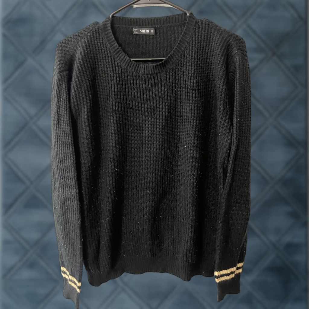 Shein SheIn Black Cropped Sweater Top Size XL Size XL / US 12-14 / IT 48-50 - 1 Thumbnail