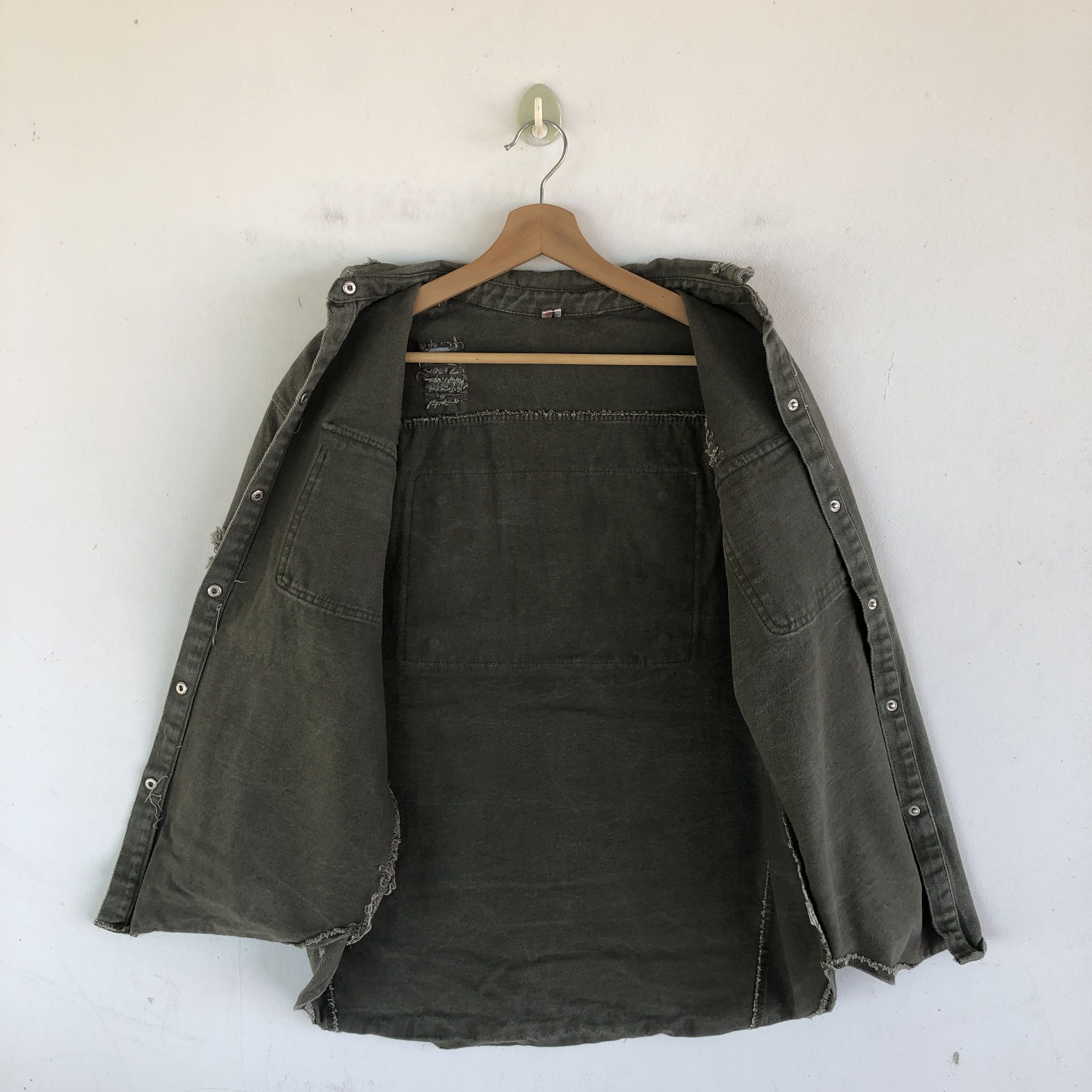 If Six Was Nine Vintage Modern Romantic Distressed Spike Jeans Jackets Size US M / EU 48-50 / 2 - 9 Thumbnail