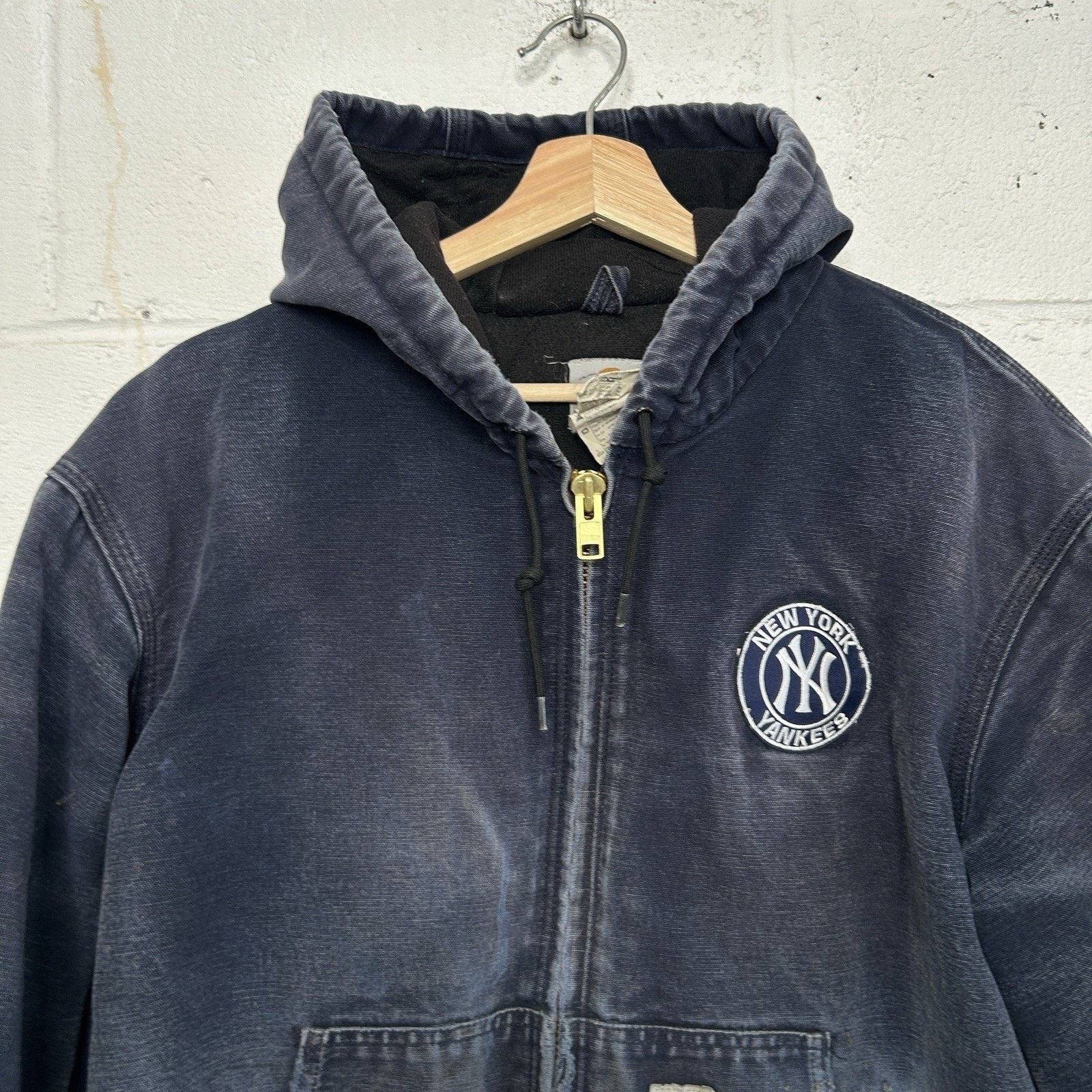 Carhartt Vintage Carhartt Hooded Active Jacket “Dark Navy” Yankees Size US XL / EU 56 / 4 - 3 Thumbnail