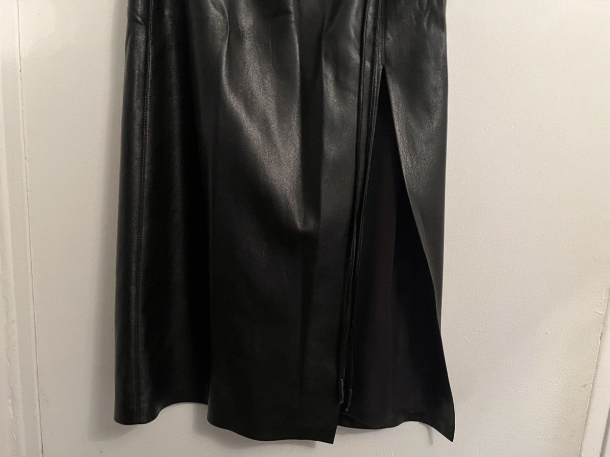 Nanushka Nanushka Vegan-Leather Midi Skirt Size 25" / US 0 / IT 36 - 5 Thumbnail