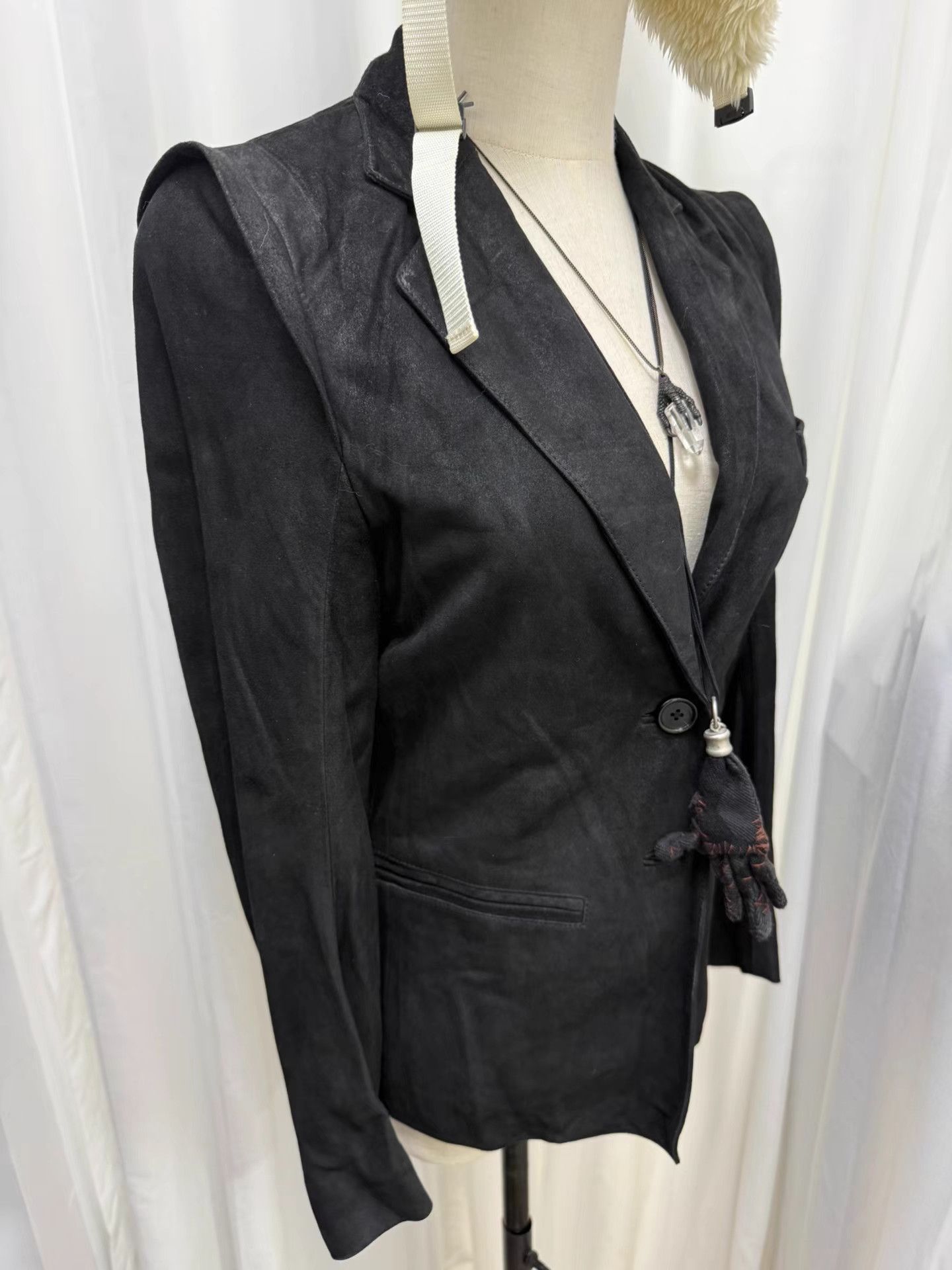 Ann Demeulemeester Ann Demeulemeester Pagoda Shoulder Sheepskin Blazer K20 Size XXS / US 00 / IT 34 - 2 Thumbnail