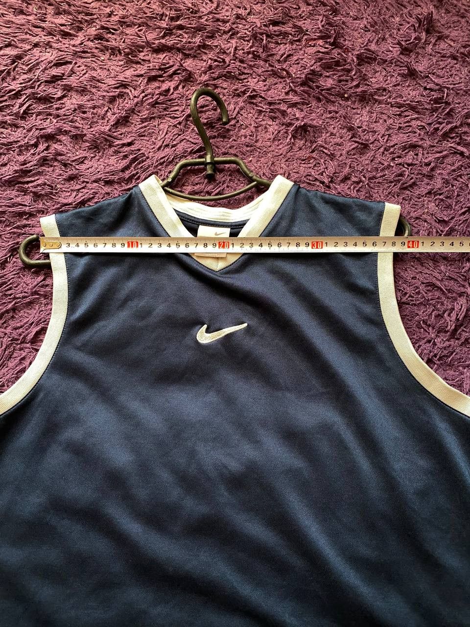 Nike × Vintage 90s Nike Central Swoosh Vintage Y2K Oversized Retro T-Shirt Size US S / EU 44-46 / 1 - 11 Thumbnail