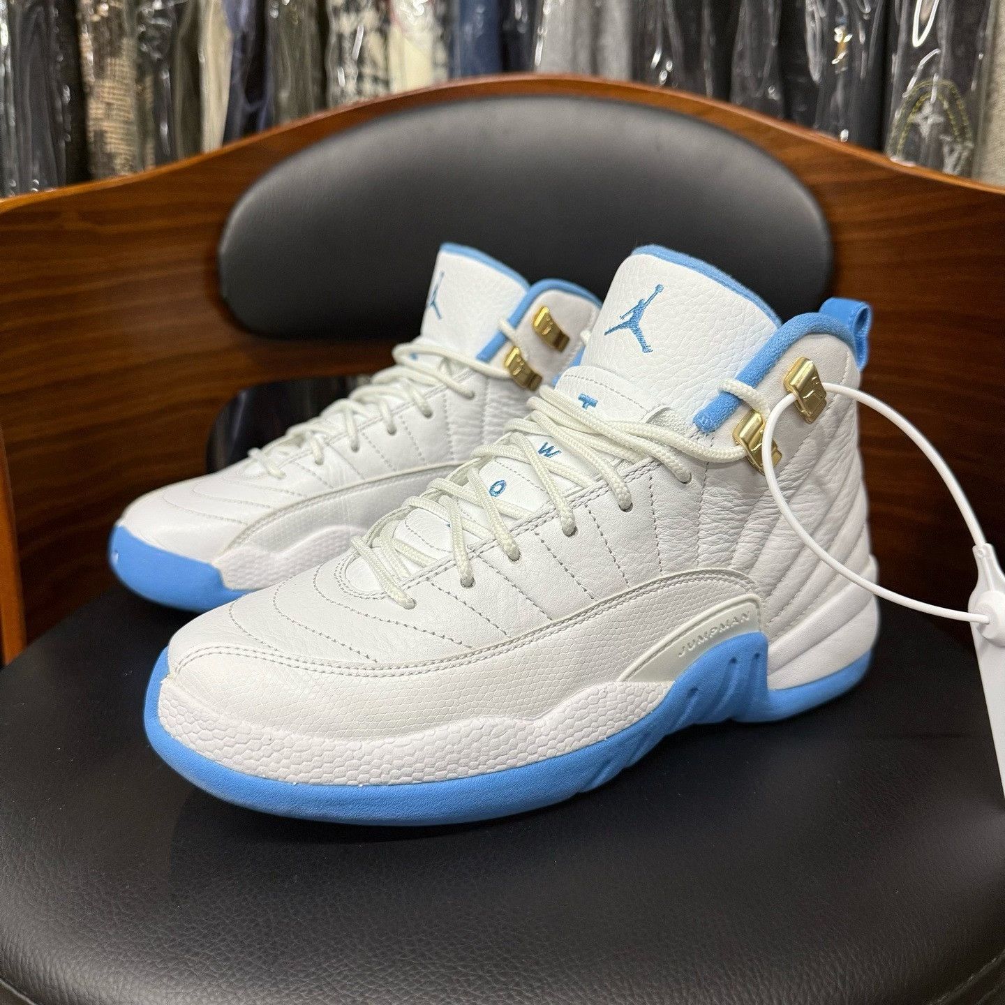 Nike Nike AJ12 Blue Lowtop Sneakers 37.5 Men Size US 5.5 / EU 38 - 1 Thumbnail