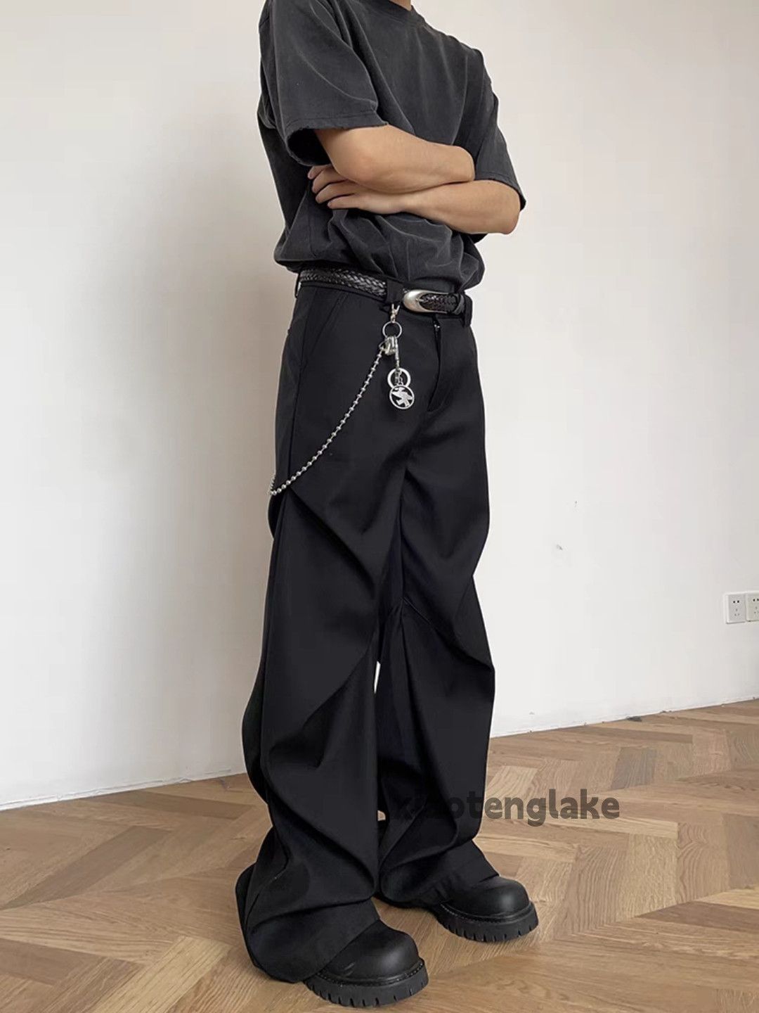 Designer Unisex outdoor utility loose baggy hiphop pleated pants Size US 32 / EU 48 - 2 Thumbnail
