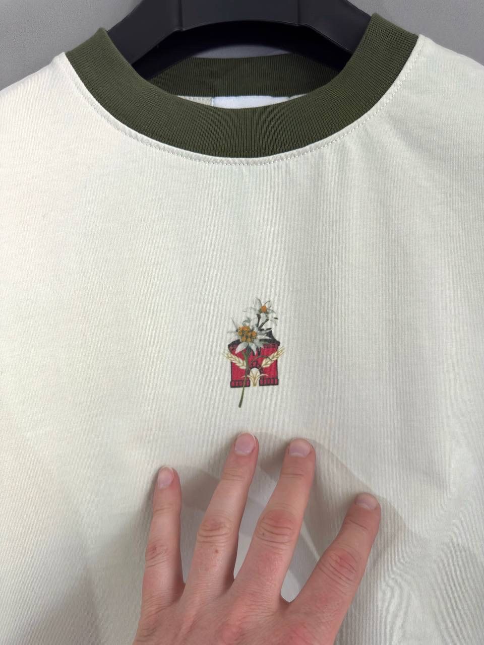 Other Silvan Borer x Feldschlösschen Exclusive Oversized T-Shirt M Size US M / EU 48-50 / 2 - 9 Thumbnail