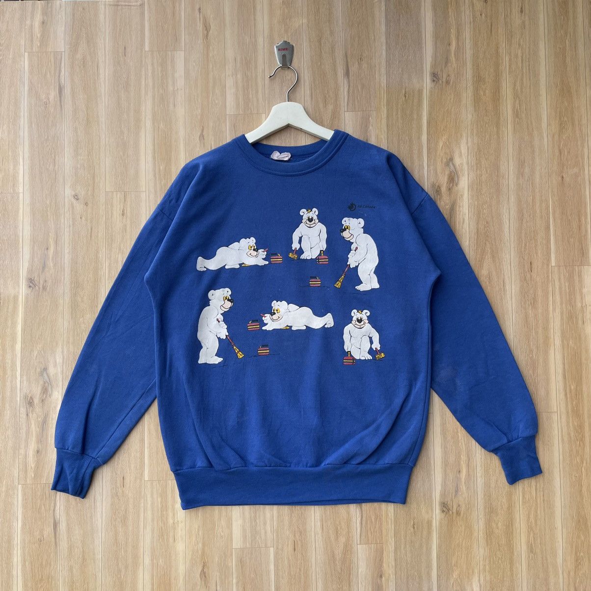 Vintage Vintage 90s Curling Bear Puff Print Graphic Pullover Size US M / EU 48-50 / 2 - 1 Thumbnail
