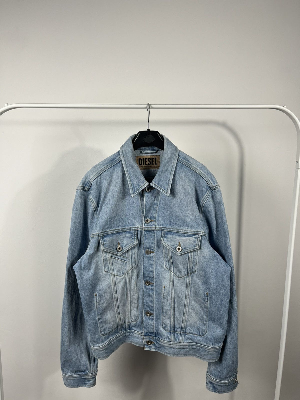 Diesel Diesel light blue denim trucker jacket size L classic fit Size US L / EU 52-54 / 3 - 5 Thumbnail