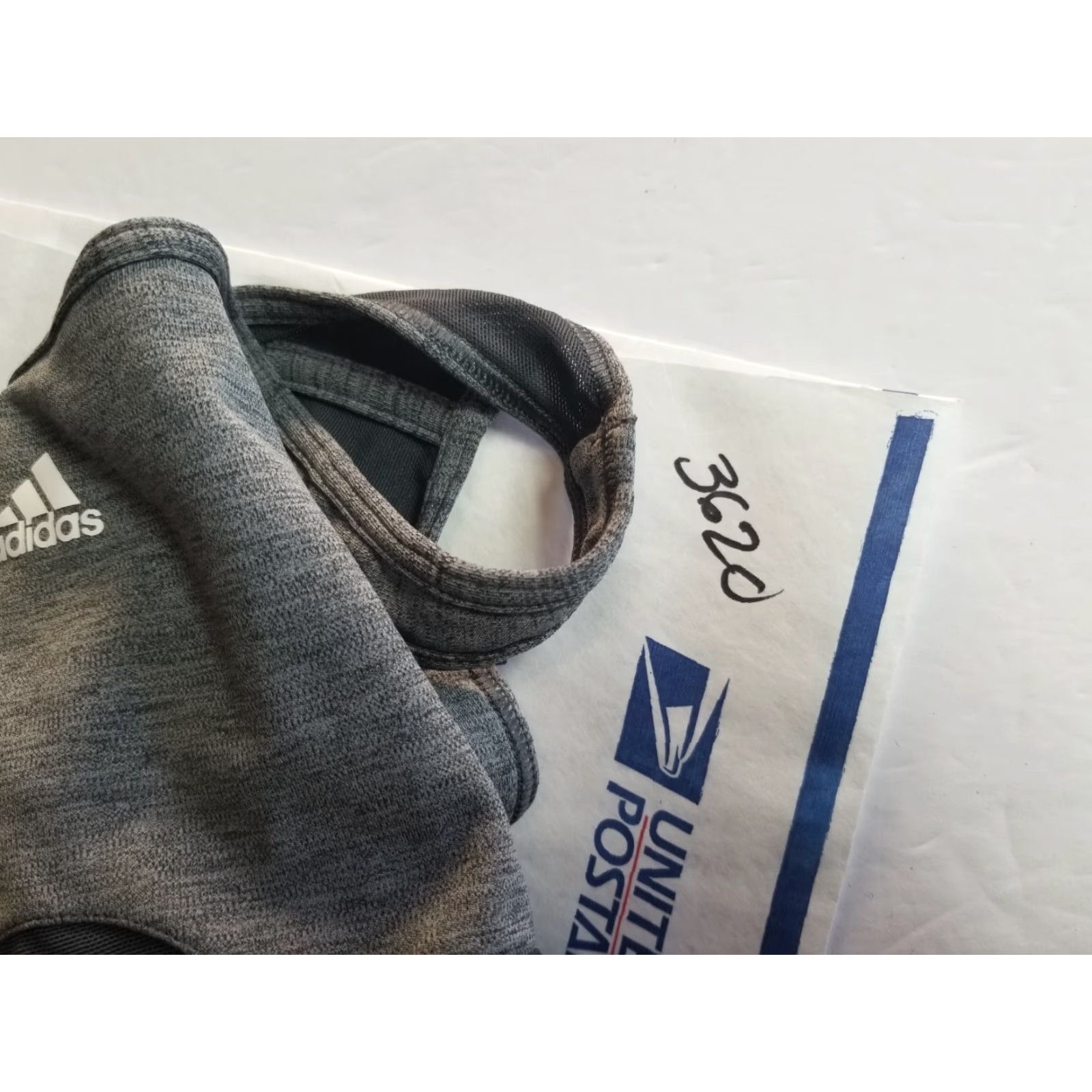Adidas Adidas Women's Bra Shirt Athletic Sports Bra S Gray Medium Support Compression Breathable Lightweight Sports Logo Gym Training Size ONE SIZE - 6 Thumbnail