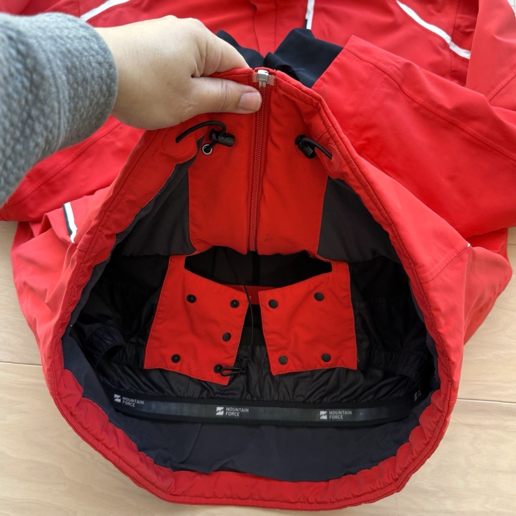 Vintage Mountain Force Jacket 50 Red Full Zip Insulated Winter Outerwear Ski Coat Parka Men Size US M / EU 48-50 / 2 - 6 Thumbnail