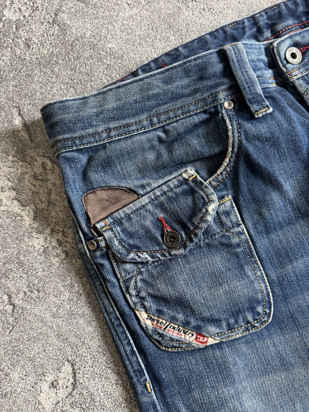 Diesel Diesel 36/34 Lugger denim baggy pants jeans trousers vintage Size US 36 / EU 52 - 12 Thumbnail