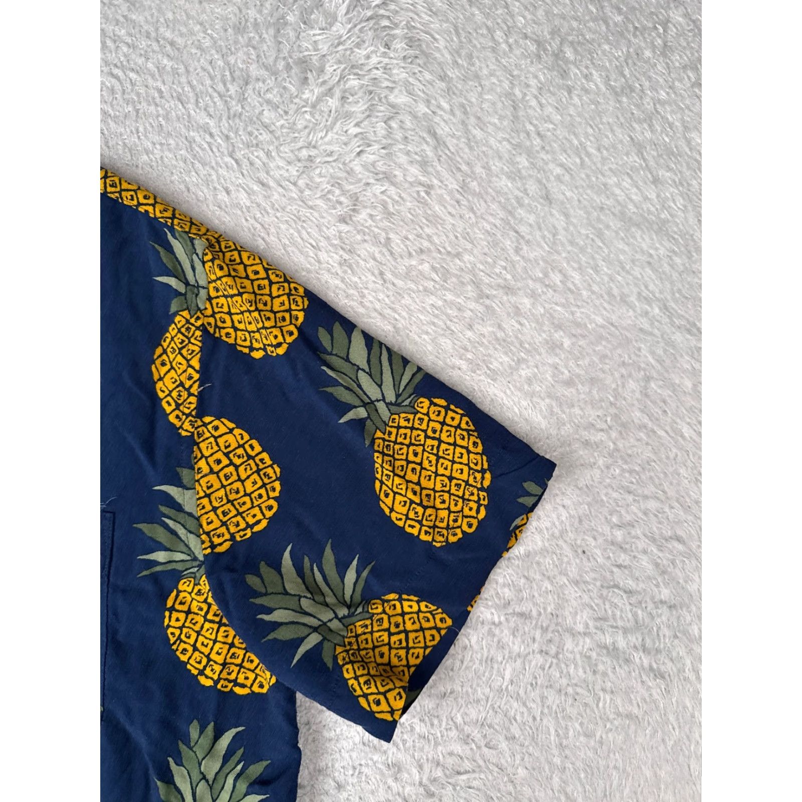 Banana Republic Banana Republic Shirt Men Medium Blue Pineapple AOP Hawaiian Button 100% Rayon Size US M / EU 48-50 / 2 - 2 Thumbnail