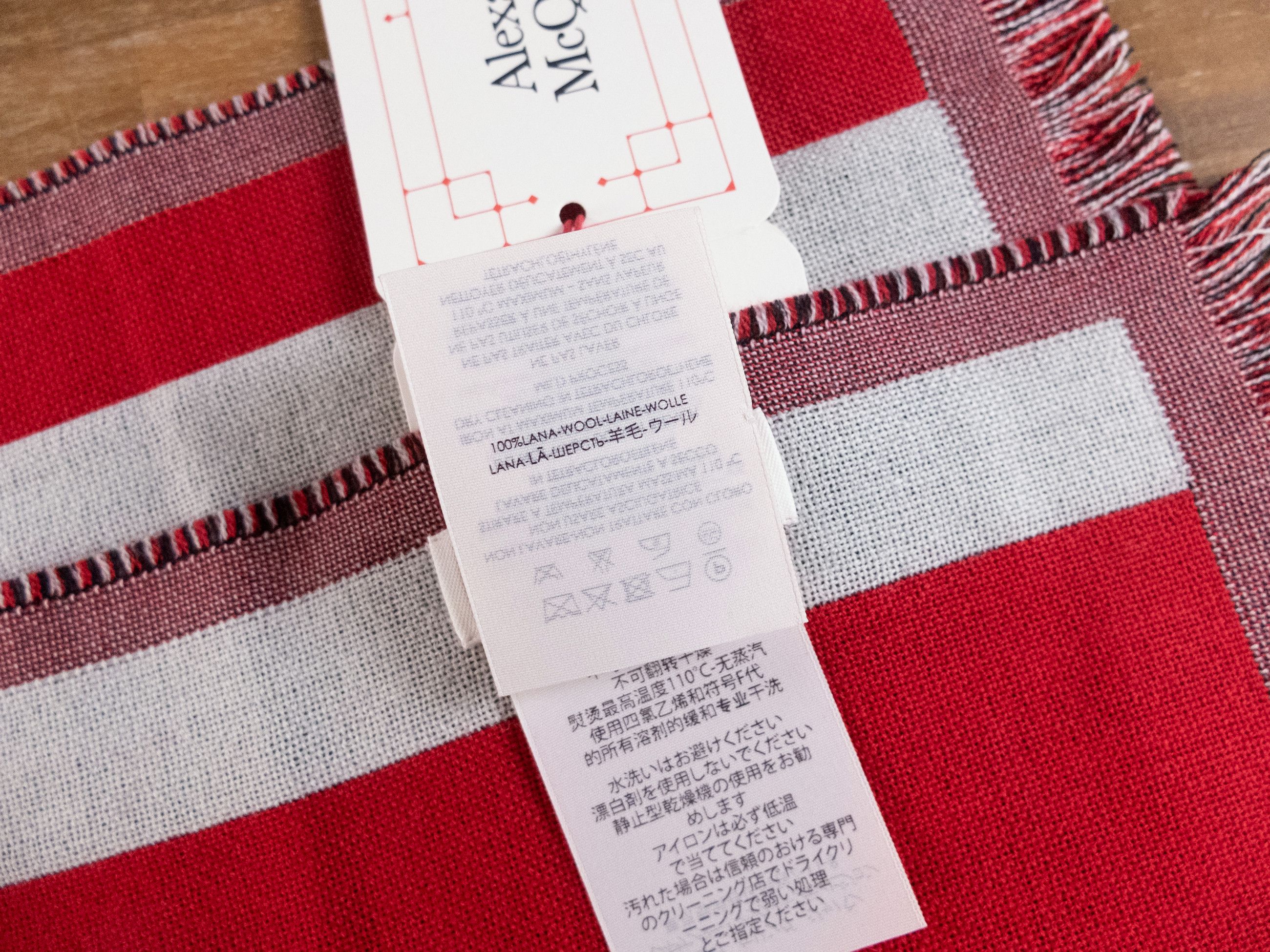 Alexander McQueen ALEXANDER MCQUEEN Selvedge gray red logo wool scarf q Size ONE SIZE - 5 Thumbnail