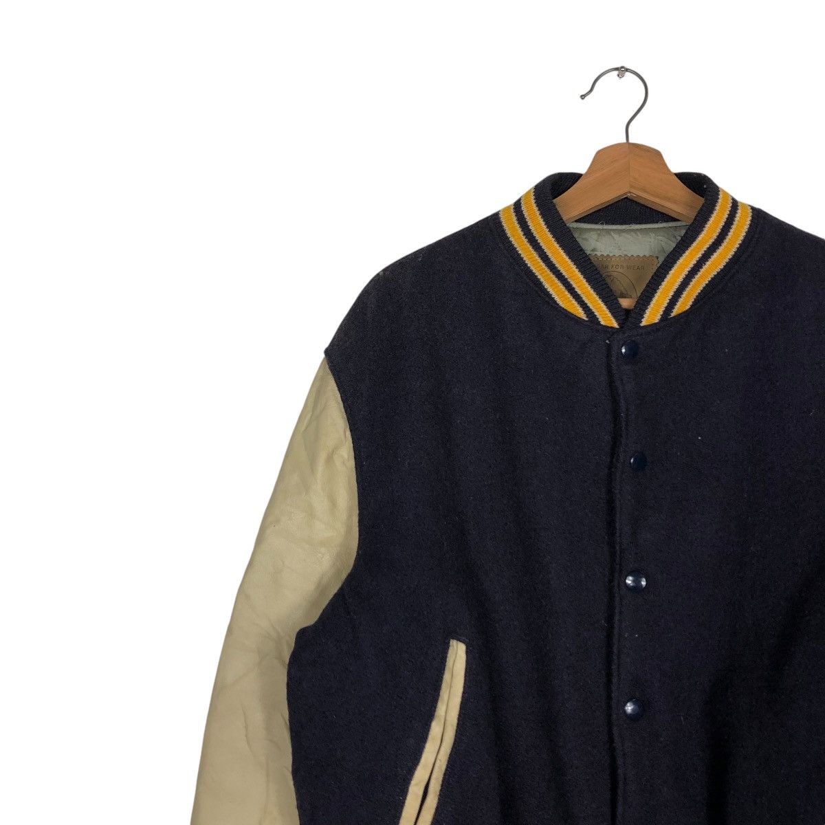 Golden Bear 🔥VINTAGE VARSITY LEATHER JACKET GOLDEN BEAR MADE IN USA Size US L / EU 52-54 / 3 - 9 Thumbnail