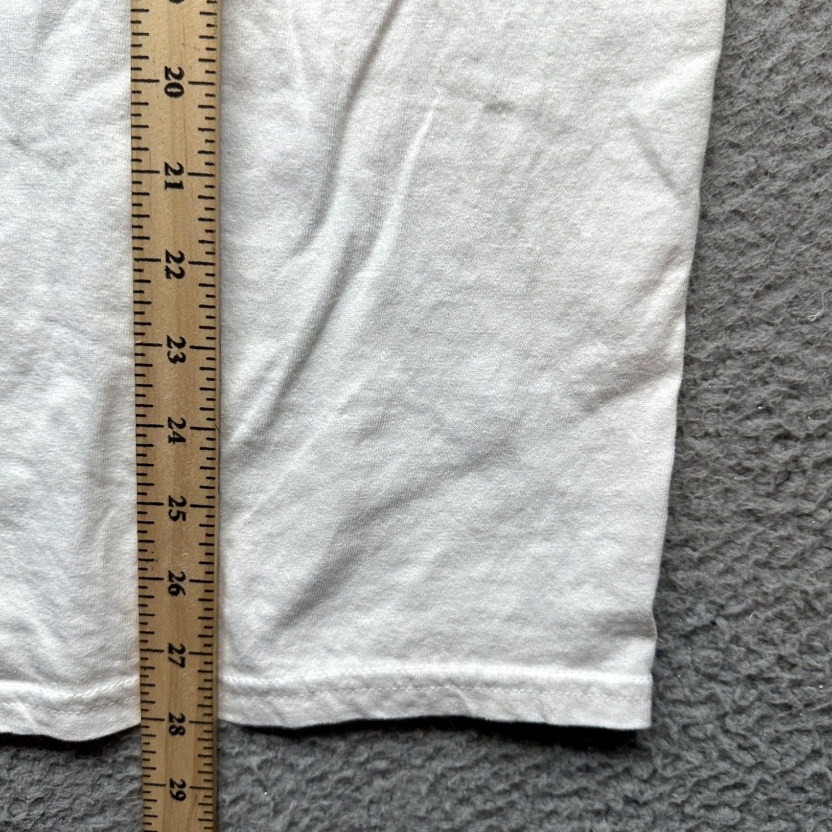 Gildan VINTAGE? No. Signed Logic Gildan YSIV Rapper It’s What You All Been Waiting For T-Shirt White L Men Crew Neck Short Sleeve Cotton Logo Size US L / EU 52-54 / 3 - 5 Thumbnail