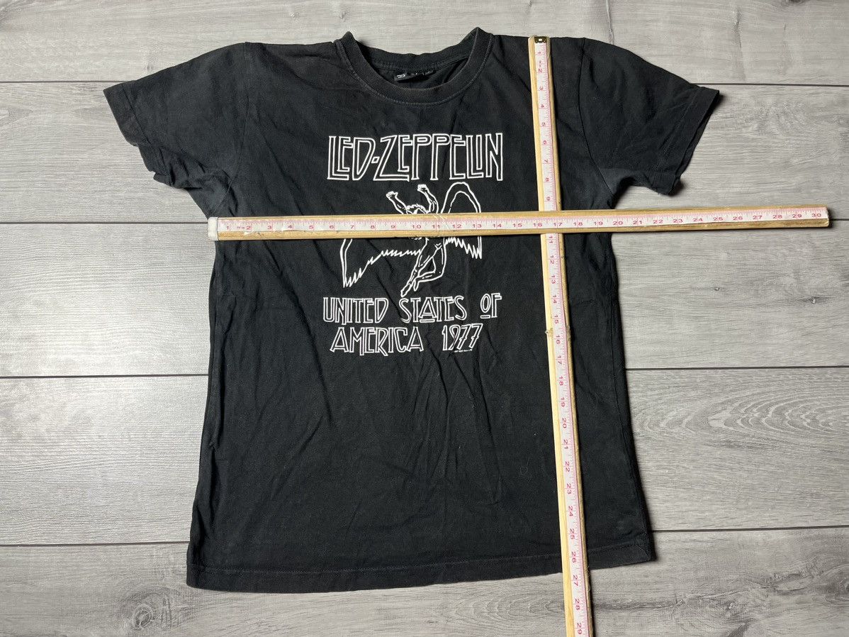 Led Zeppelin Led Zeppelin T-shirt y2k rock band size XLarge Size US XL / EU 56 / 4 - 7 Thumbnail
