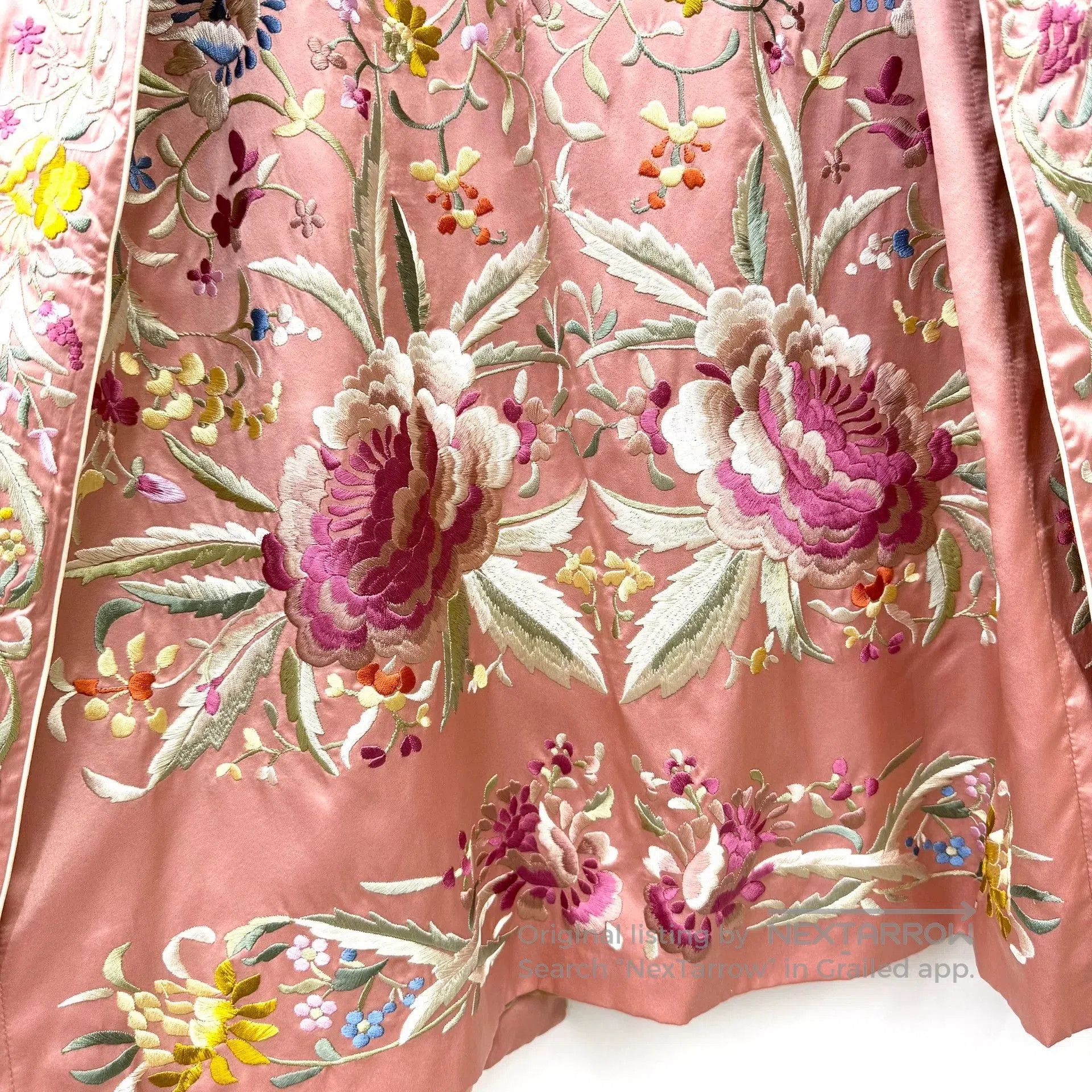 Gucci Gucci Floral Embroidered Silk Robe. Size US M / EU 48-50 / 2 - 5 Thumbnail