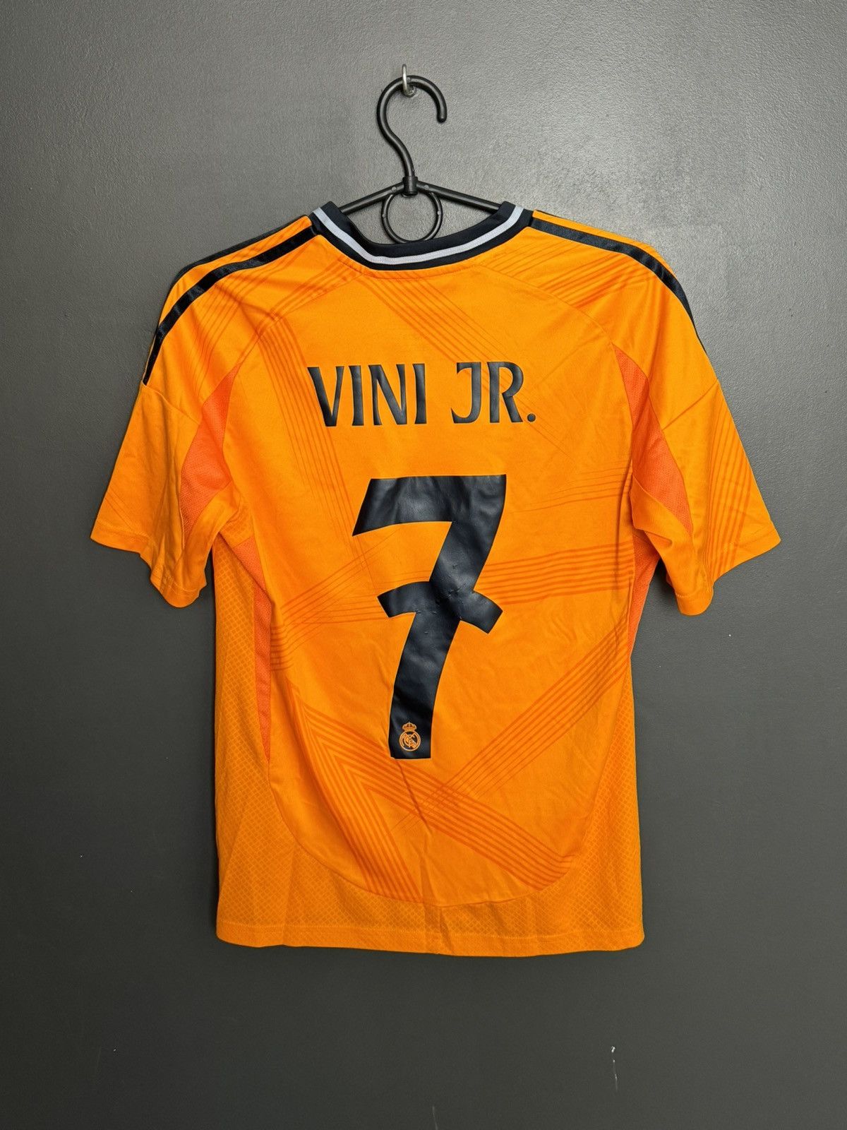 Adidas KIDS New Real Madrid 24/25 Away Vinicius Jr Football Jersey Size US XS / EU 42 / 0 - 1 Thumbnail