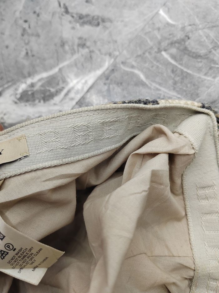 Burberry Vintage Burberry Cap Hat (small size) Size ONE SIZE - 8 Thumbnail