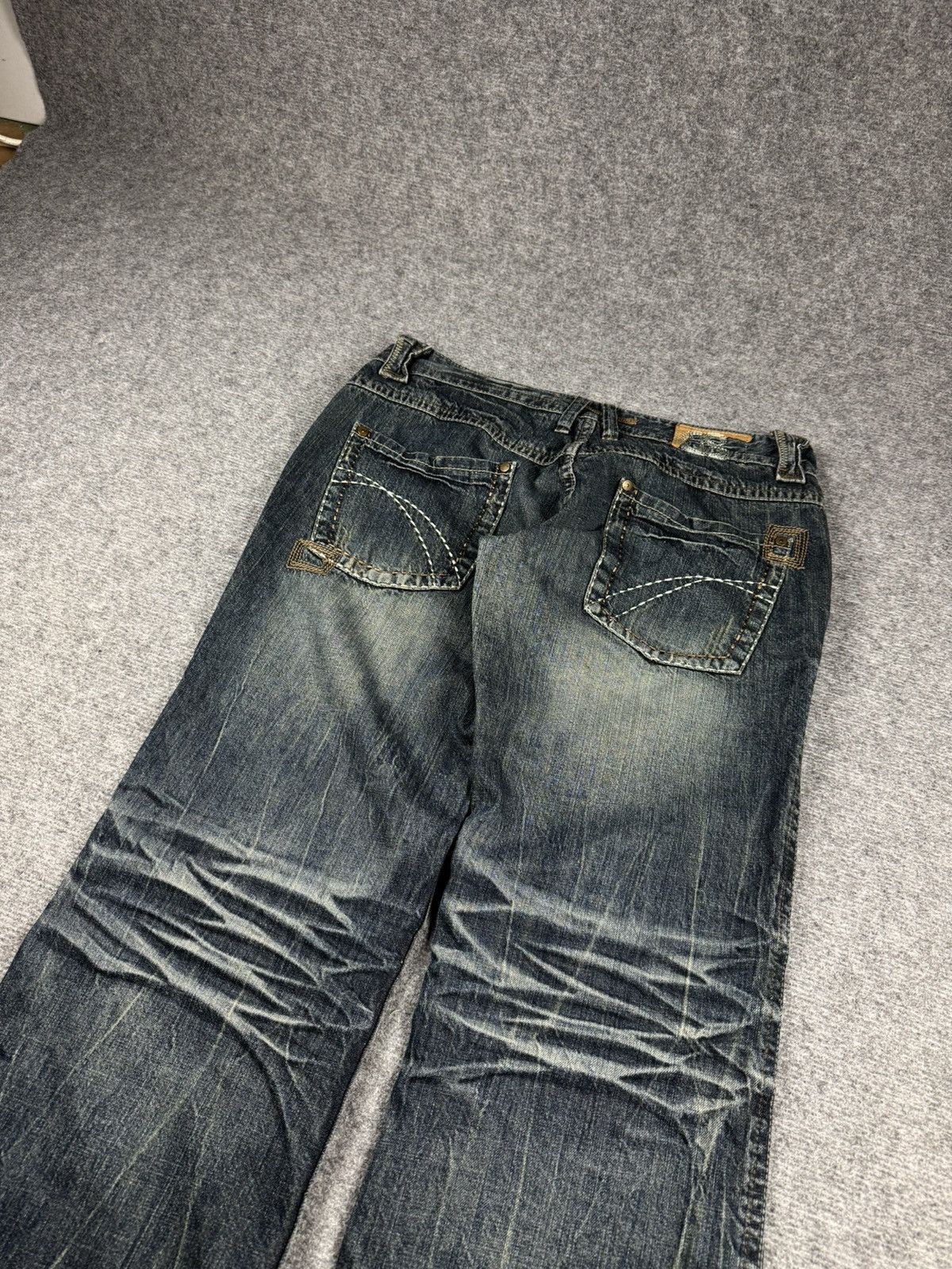 Japanese Brand × Vintage Vintage japanese distressed flared baggy y2k jeans pants Size 36" / US 14 / IT 50 - 9 Thumbnail