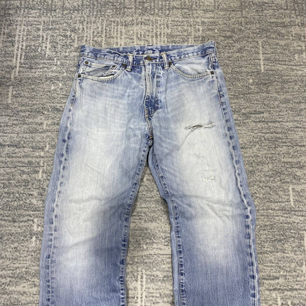 Levi's × Vintage Vintage☠️ Levis Ripped Jeans Straight Cut 90s Size US 34 / EU 50 - 3 Thumbnail