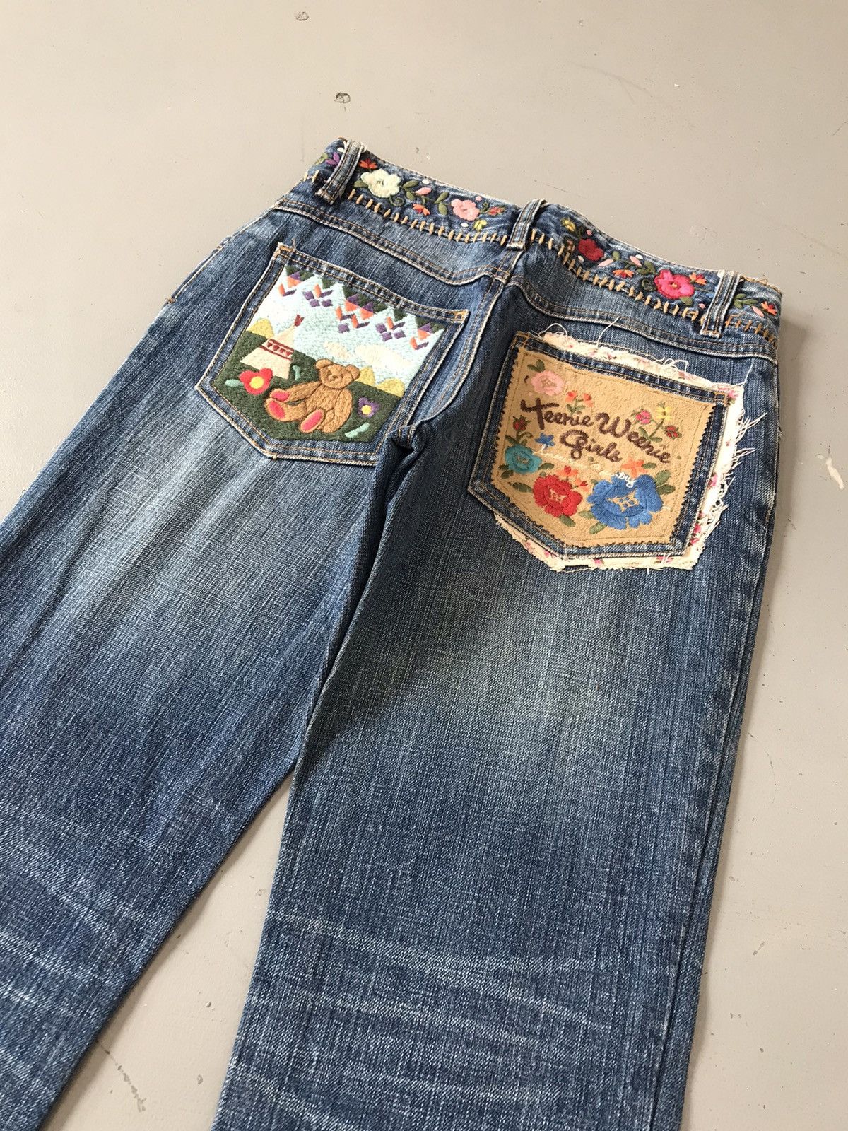 Vintage Y2K Style Flower 🌹 Embroidery Straight Fit denim Size 36" / US 14 / IT 50 - 5 Thumbnail