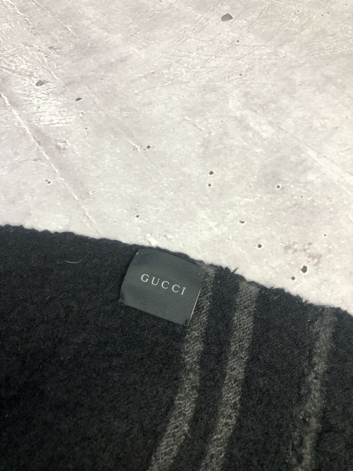 Gucci × Vintage Vintage Gucci snood Scarf luxury monogram Size ONE SIZE - 5 Thumbnail