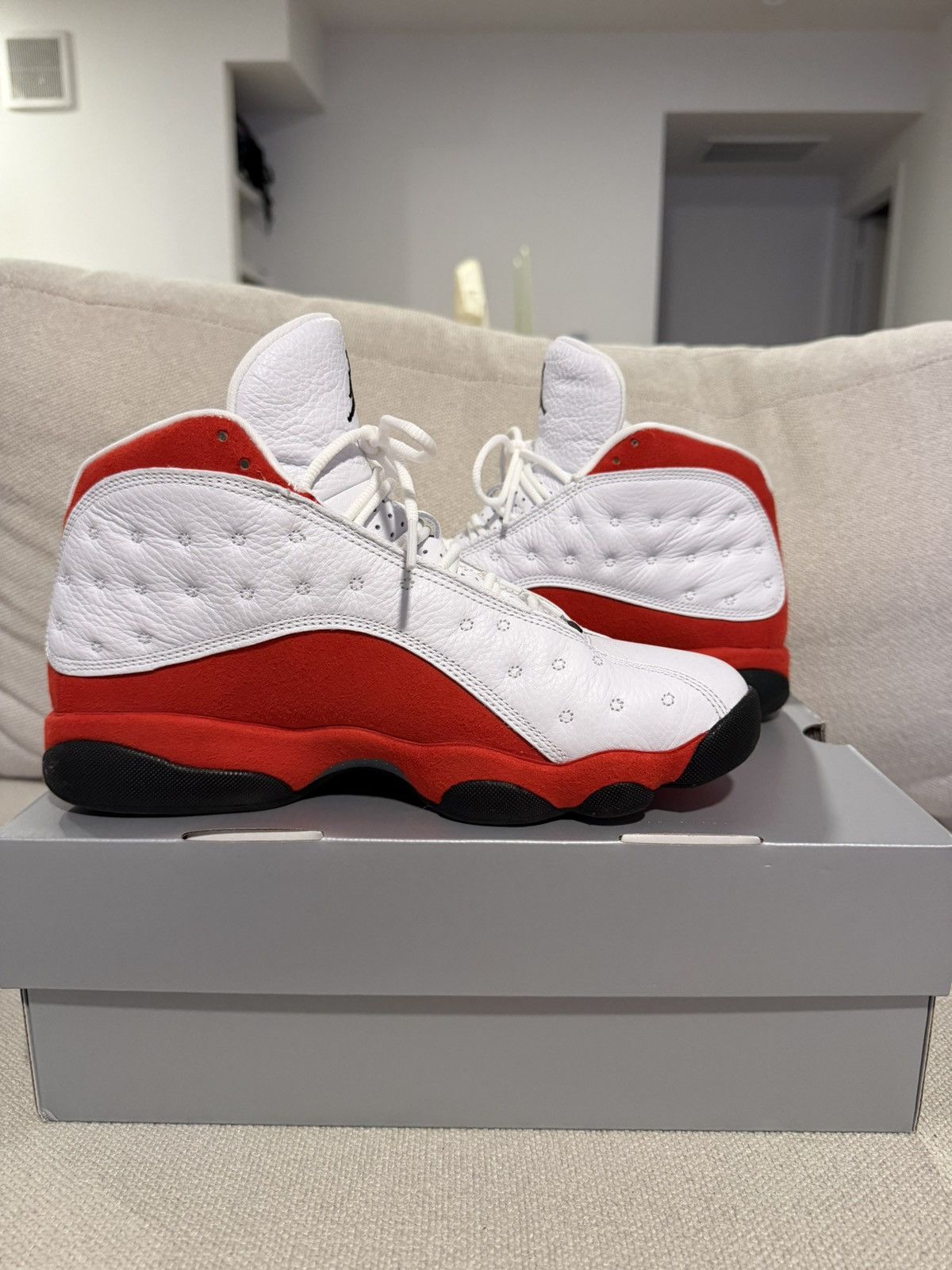 Jordan Brand Air Jordan 13 Retro ‘Cherry’ Size US 8 / EU 41 - 4 Thumbnail