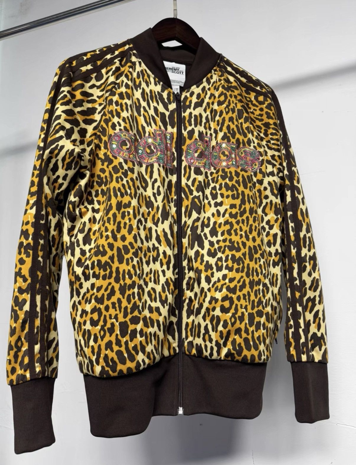 Adidas Adidas x Jeremy Scott Leopard Print Trefoil Jacket K37 Size M / US 6-8 / IT 42-44 - 5 Thumbnail