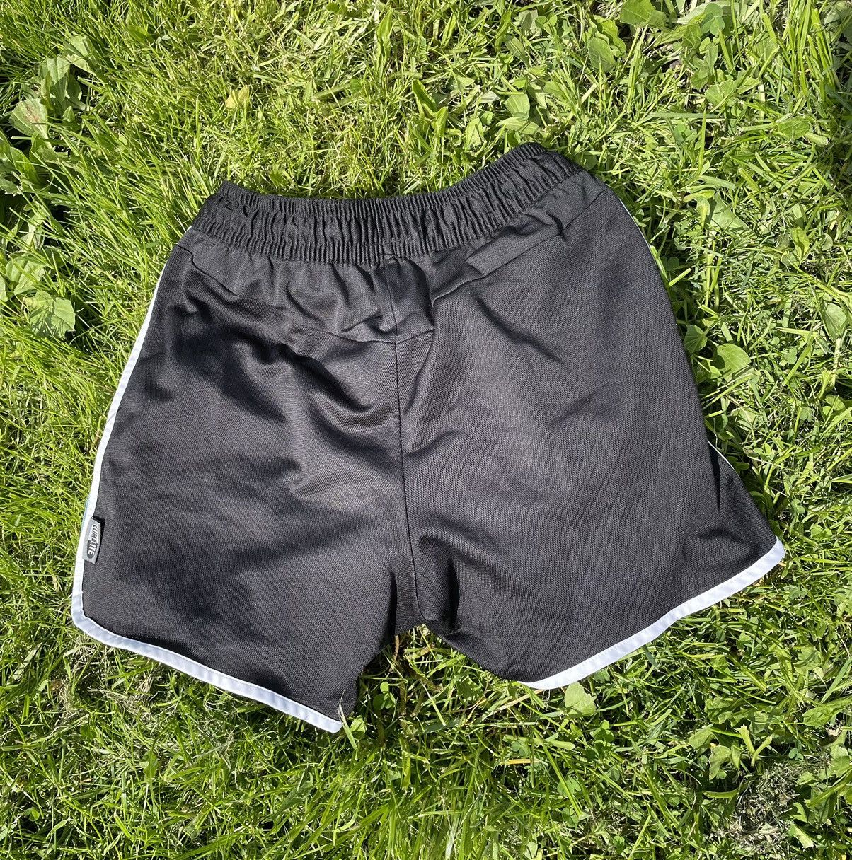 Adidas × Vintage Newcastle vintage 1999 2000 Adidas home football shorts Size US 32 / EU 48 - 4 Thumbnail