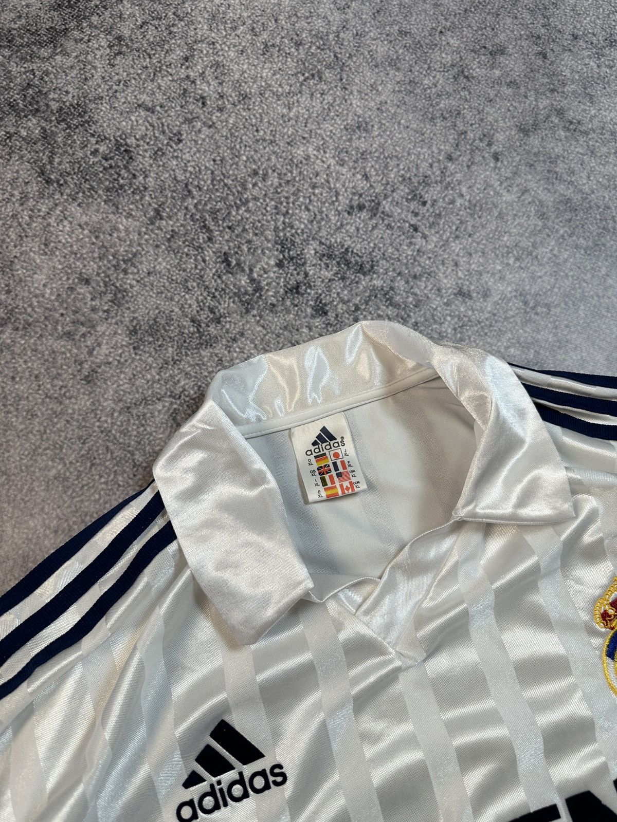 Adidas × Vintage Vintage Adidas Real Madrid 23 Beckham Blokecore Rare USA XL Size US XL / EU 56 / 4 - 5 Thumbnail