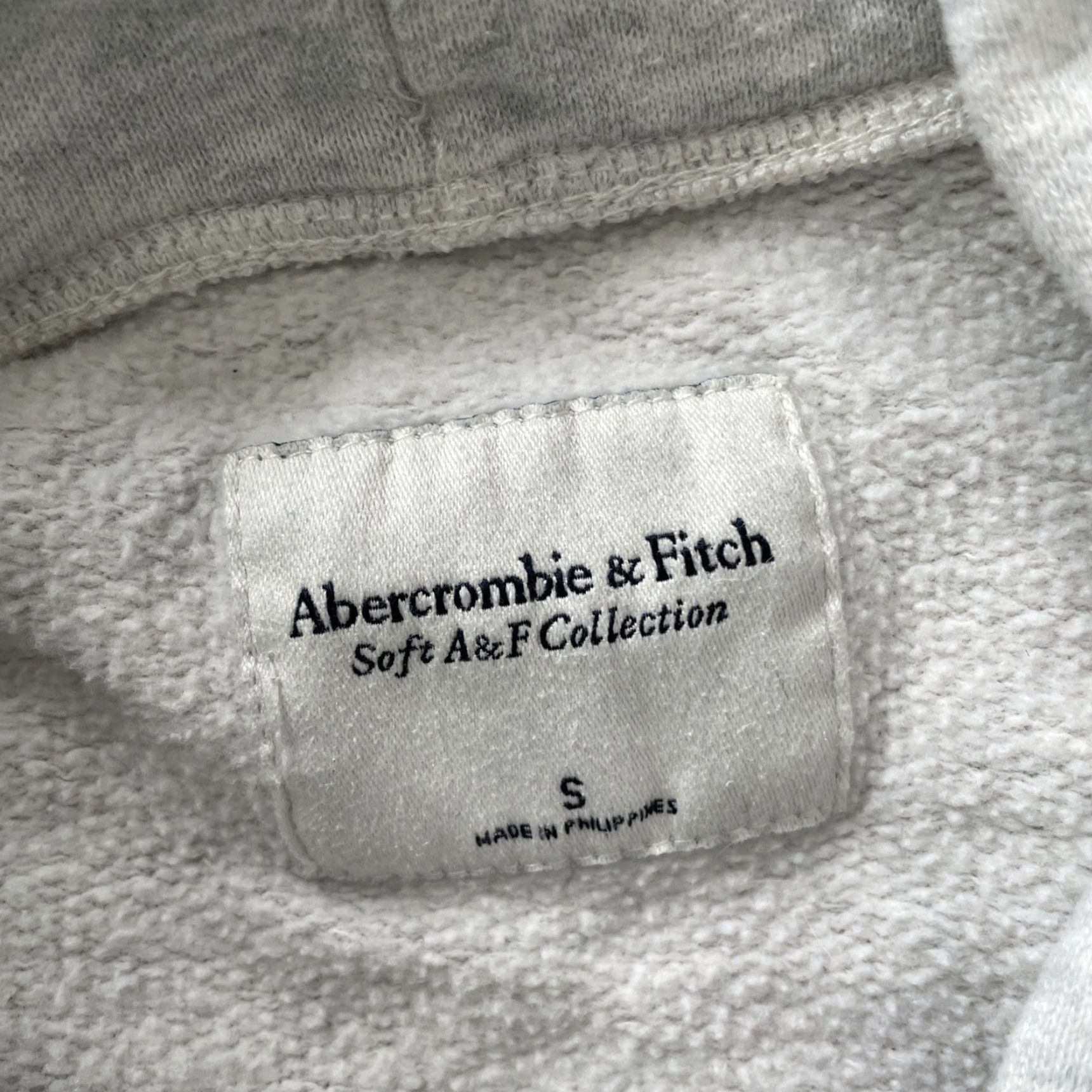 Abercrombie & Fitch Abercrombie & Fitch Hoodie Womens Small Gray Cropped Pullover Soft AF Sweatshirt Size S / US 4 / IT 40 - 3 Thumbnail