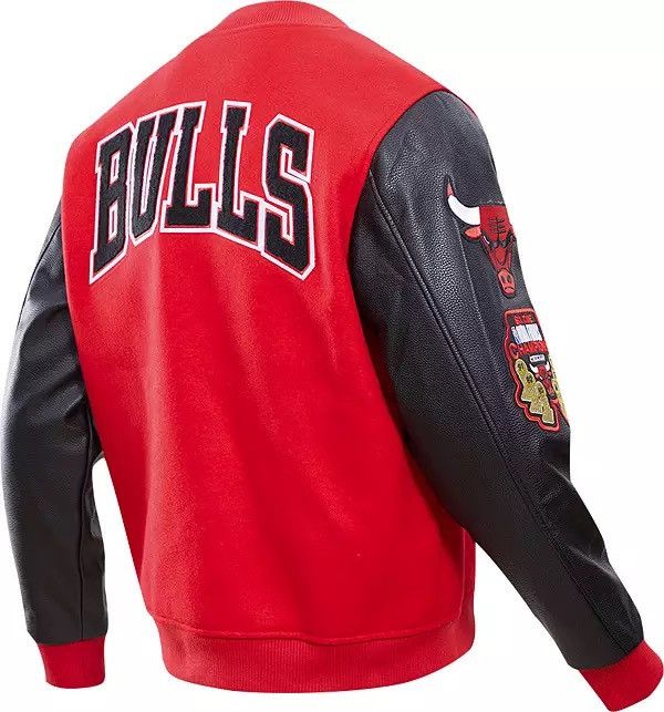 Pro Standard Pro Standard NBA Chicago Bulls Home Town Wool Red Varsity Size US S / EU 44-46 / 1 - 3 Thumbnail