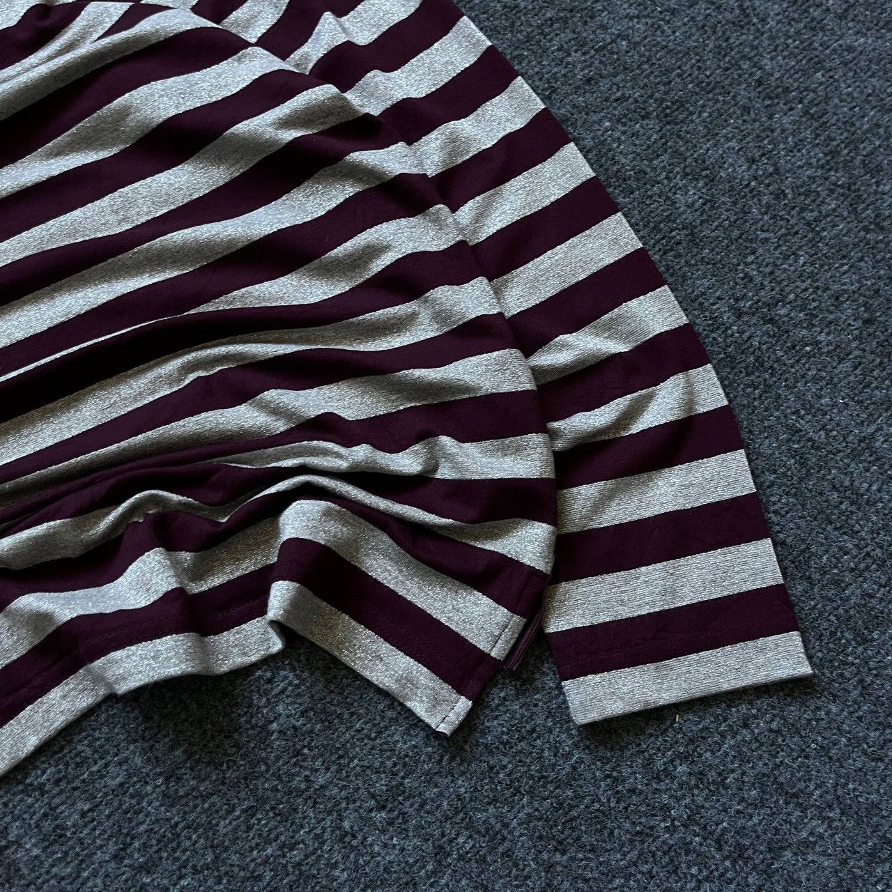 Le Grande Bleu (L.G.B.) VTG Women’s LGB Long-sleeve T-shirts Grunge Stripped 00s USA Size L / US 10 / IT 46 - 12 Thumbnail