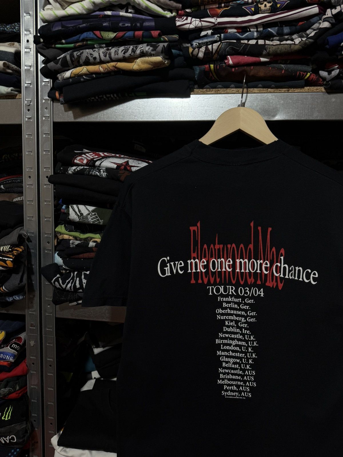 Band Tees Vintage Fleetwood Mac Give Me One More Chance Tour 2003 Tee Size US M / EU 48-50 / 2 - 3 Thumbnail