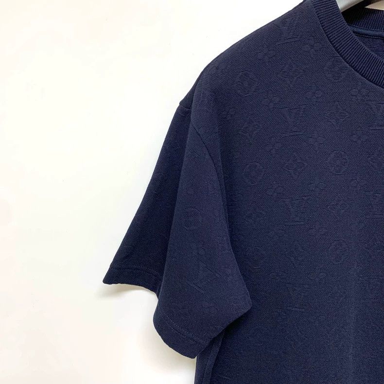 Louis Vuitton Louis Vuitton dark blue stripes and full print short sleev Size US M / EU 48-50 / 2 - 5 Thumbnail