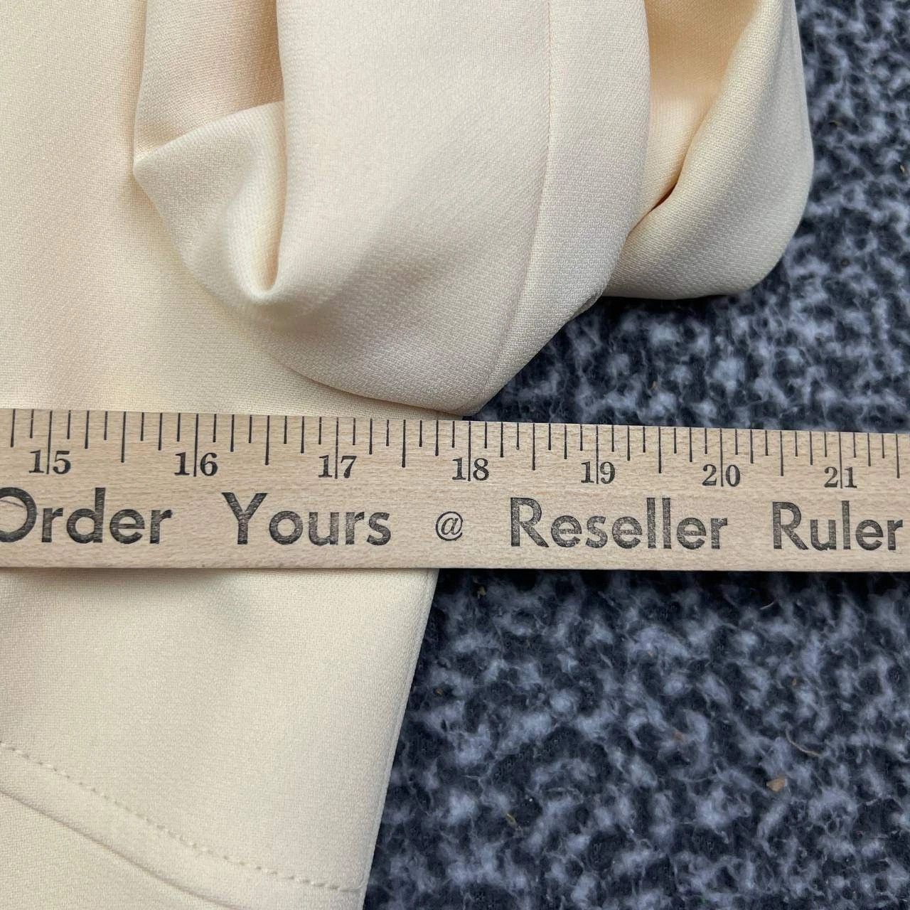 Albert Nipon Vintage Albert Nipon Blazer Suit Women 8 Cream 4 Button Size M / US 6-8 / IT 42-44 - 6 Thumbnail