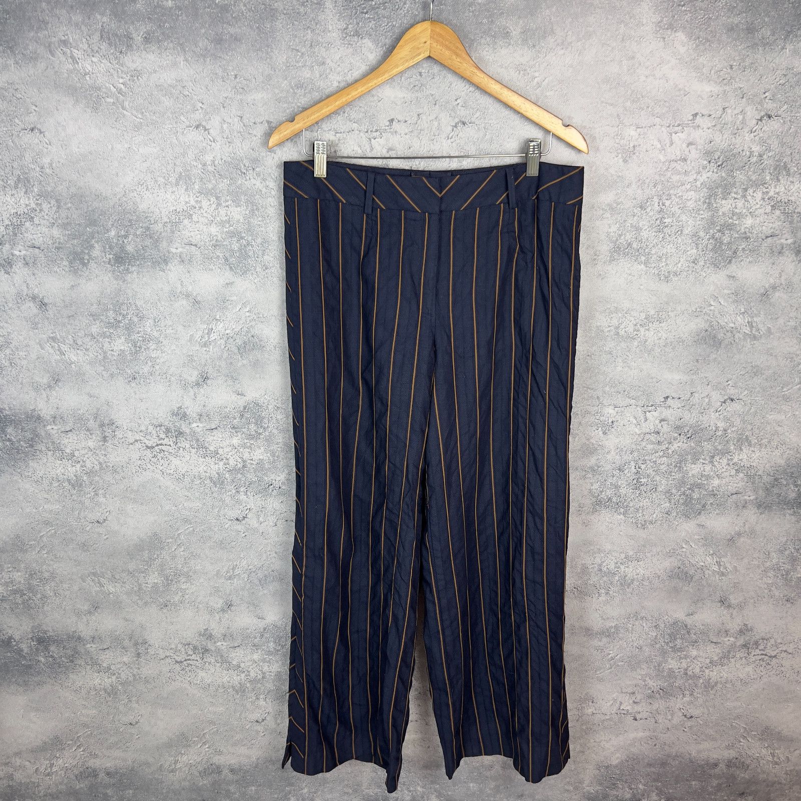 Escada Escada Women's Pants Size 44 Blue ` Size 30" / US 8 / IT 44 - 1 Thumbnail