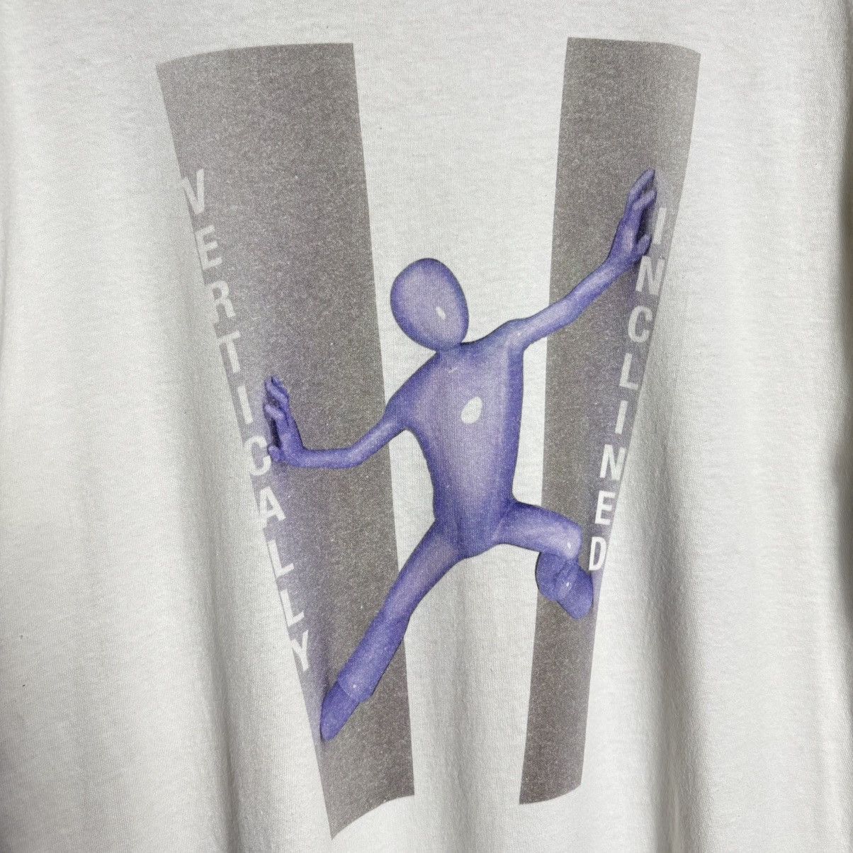 Vintage Vintage Vertically Inclined Climbing Graphic T-Shirt Size US L / EU 52-54 / 3 - 2 Thumbnail